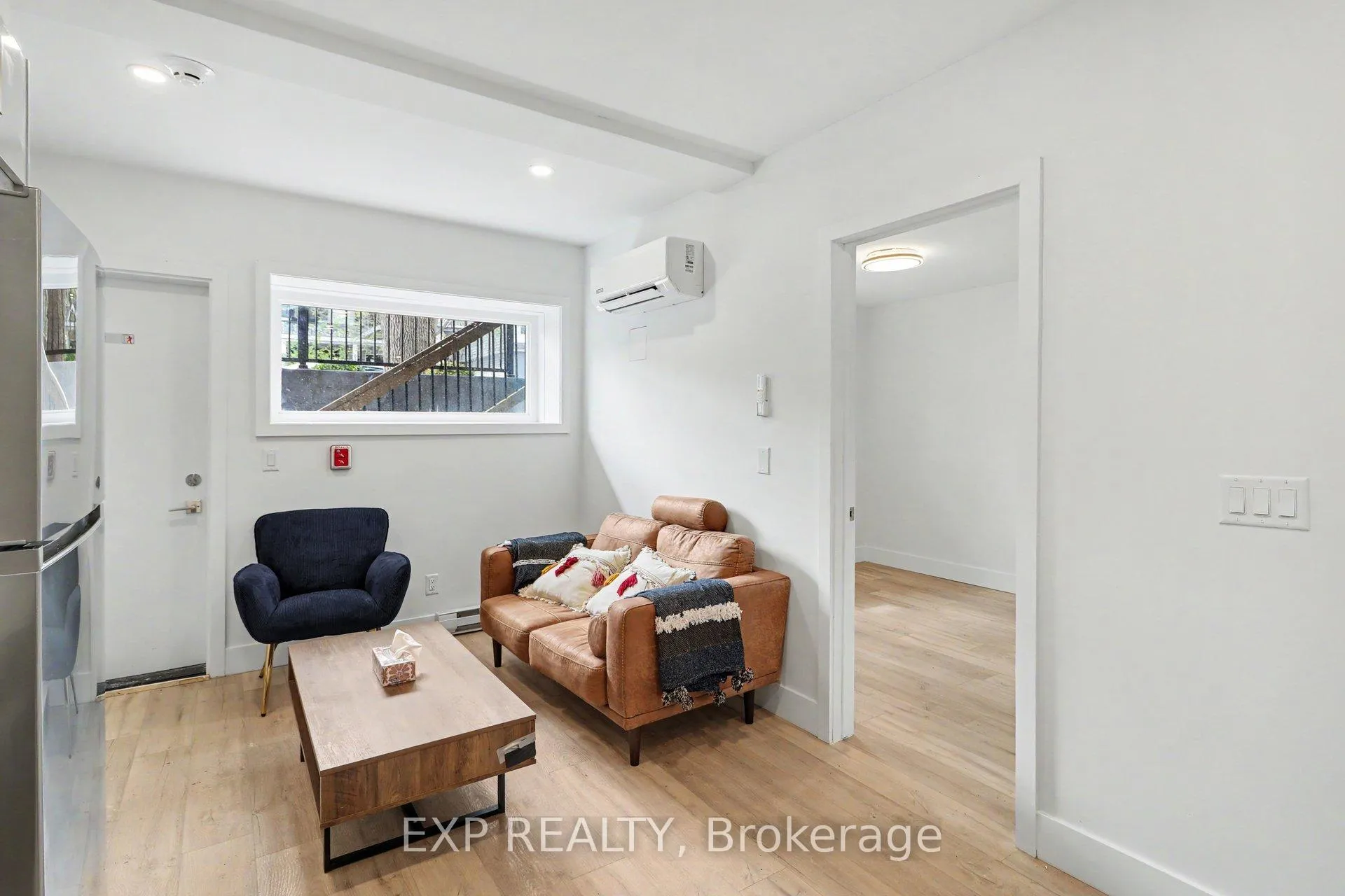 Photo 10 of Unit A, 61 Pinehurst Avenue, Ottawa, Hintonburg — HOMEH