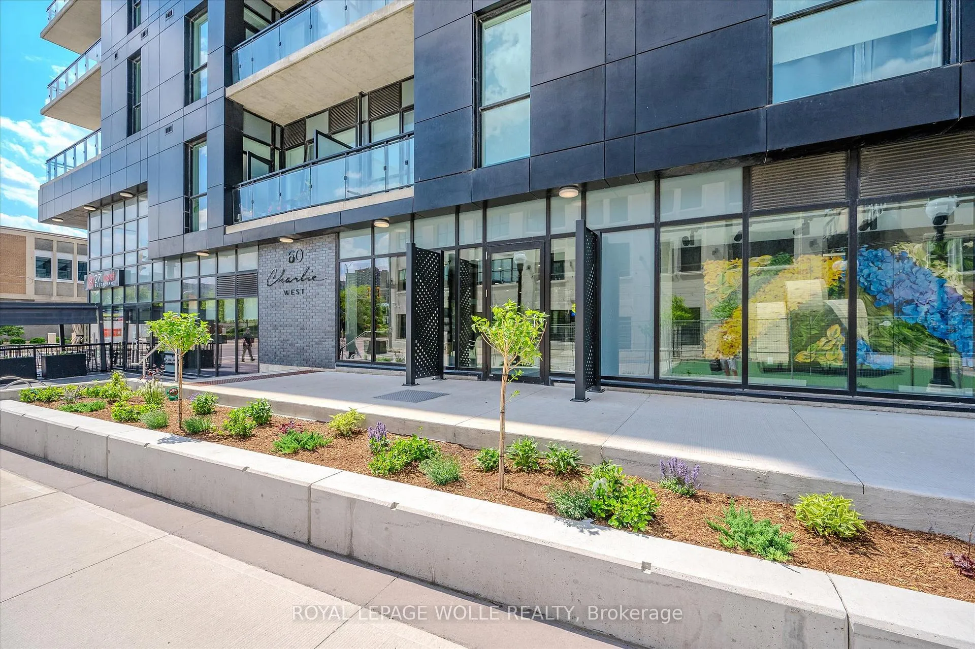 Photo 22 of Unit 1407, 60 Charles Street W, Kitchener — HOMEH