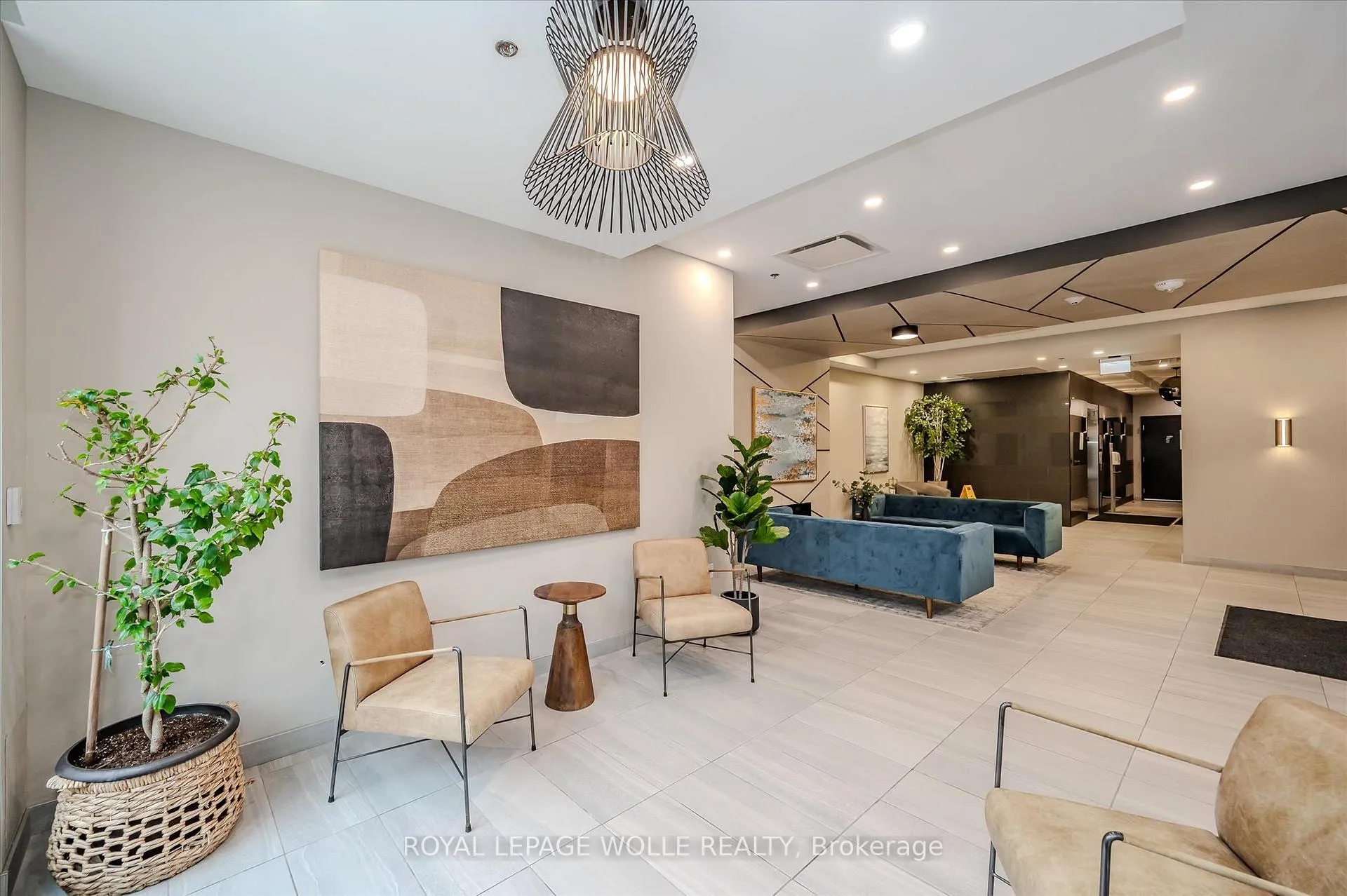 Photo 25 of Unit 1407, 60 Charles Street W, Kitchener — HOMEH