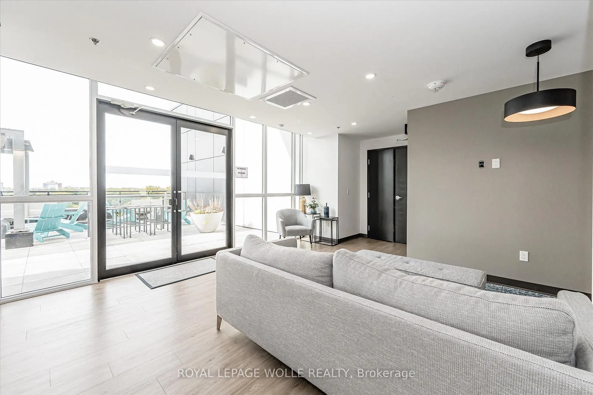 Photo 43 of Unit 1407, 60 Charles Street W, Kitchener — HOMEH