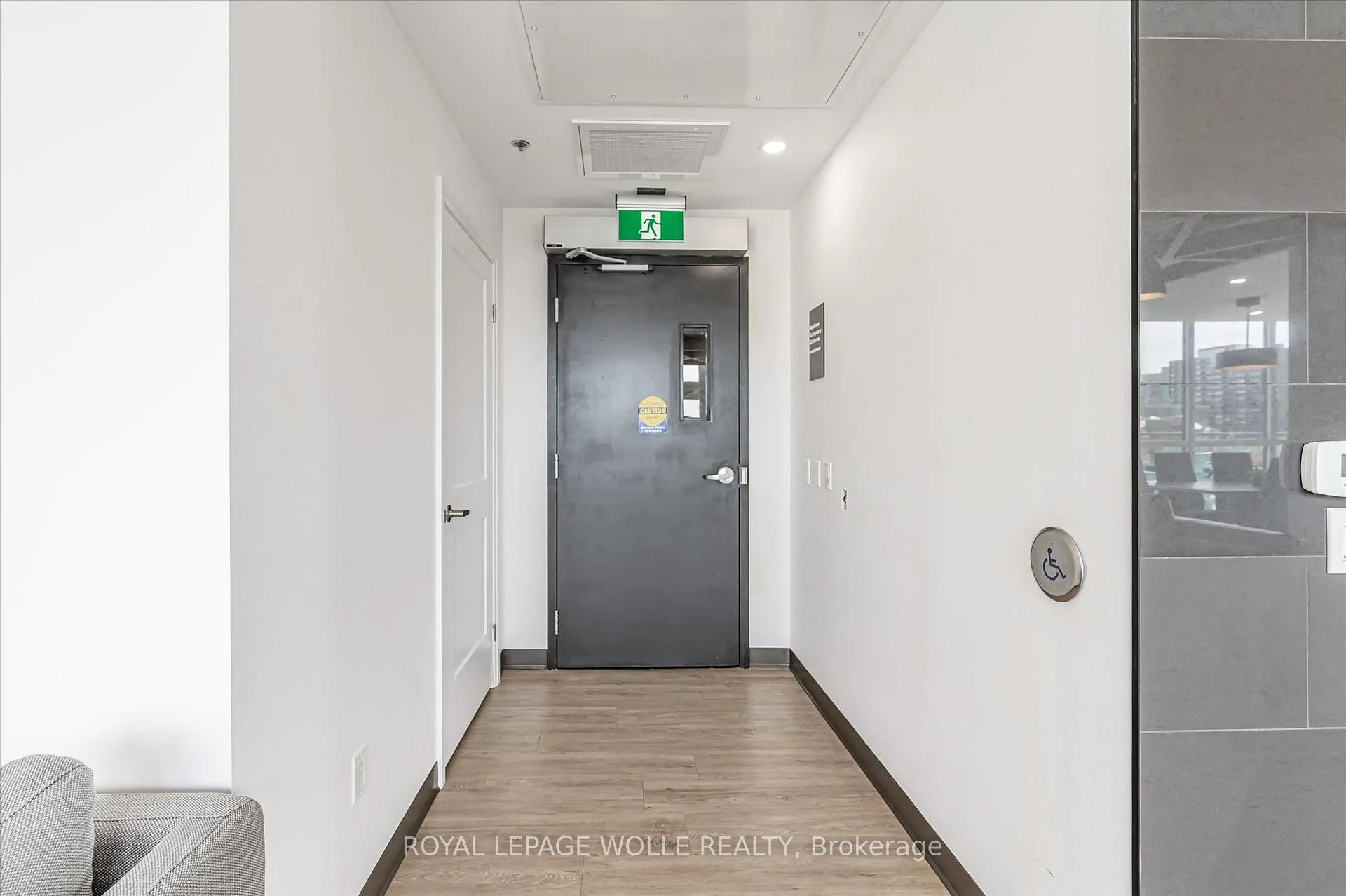 Photo 44 of Unit 1407, 60 Charles Street W, Kitchener — HOMEH