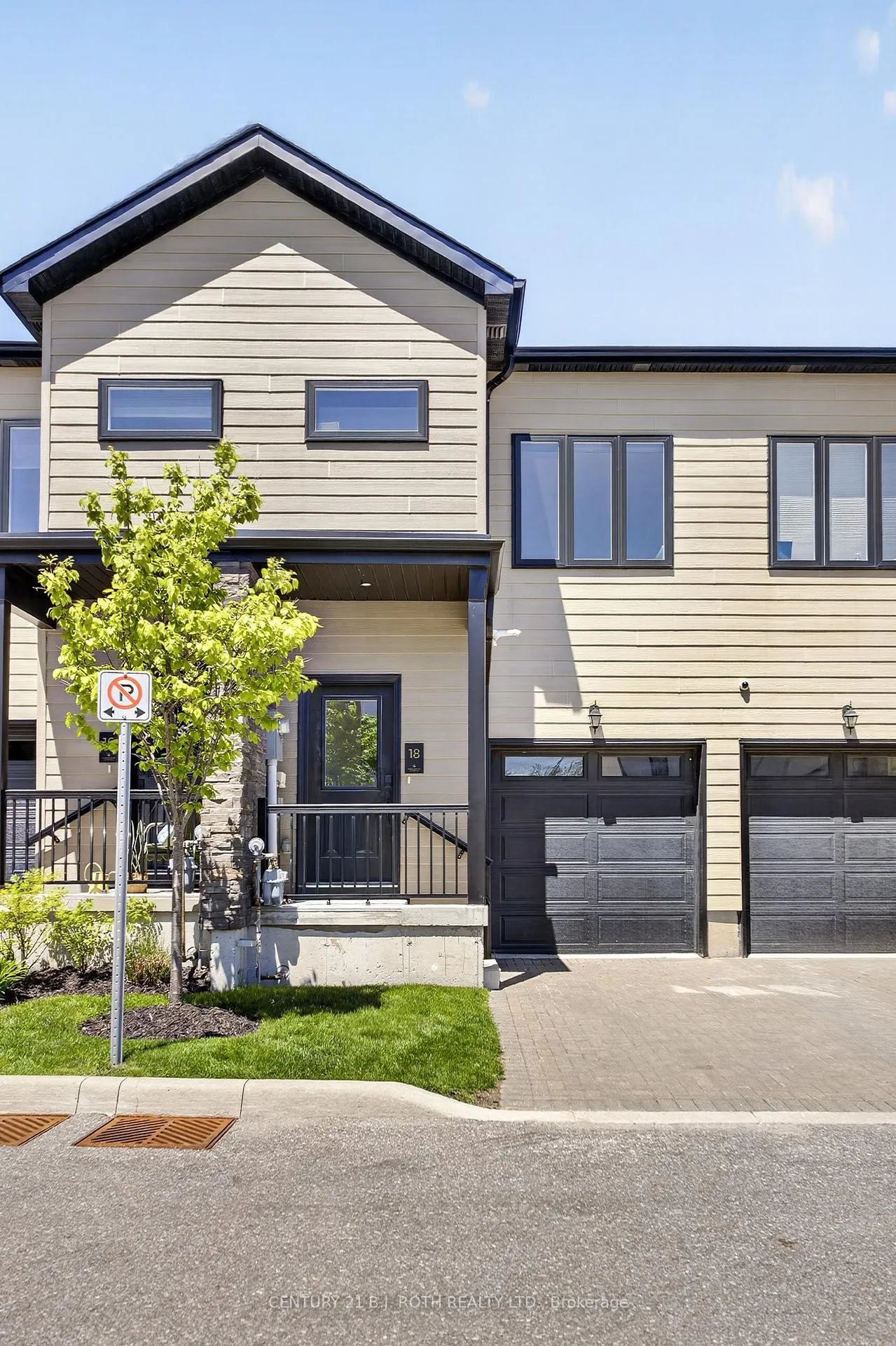 Photo 1 of 18 Stonehart Lane, Barrie, East Bayfield — HOMEH