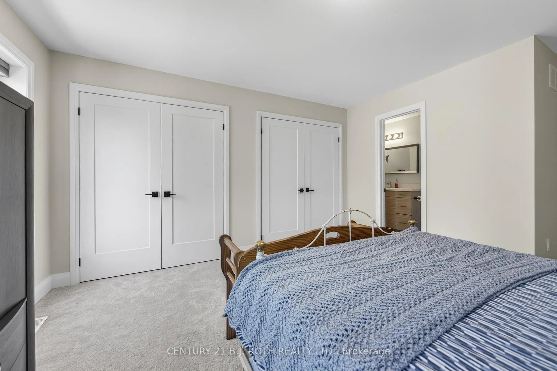 Photo 24 of 18 Stonehart Lane, Barrie, East Bayfield — HOMEH