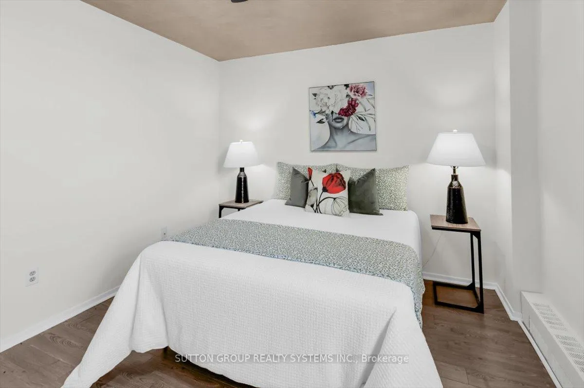 Photo 15 of Unit PH109, 90 Ling Road, Scarborough, West Hill — HOMEH