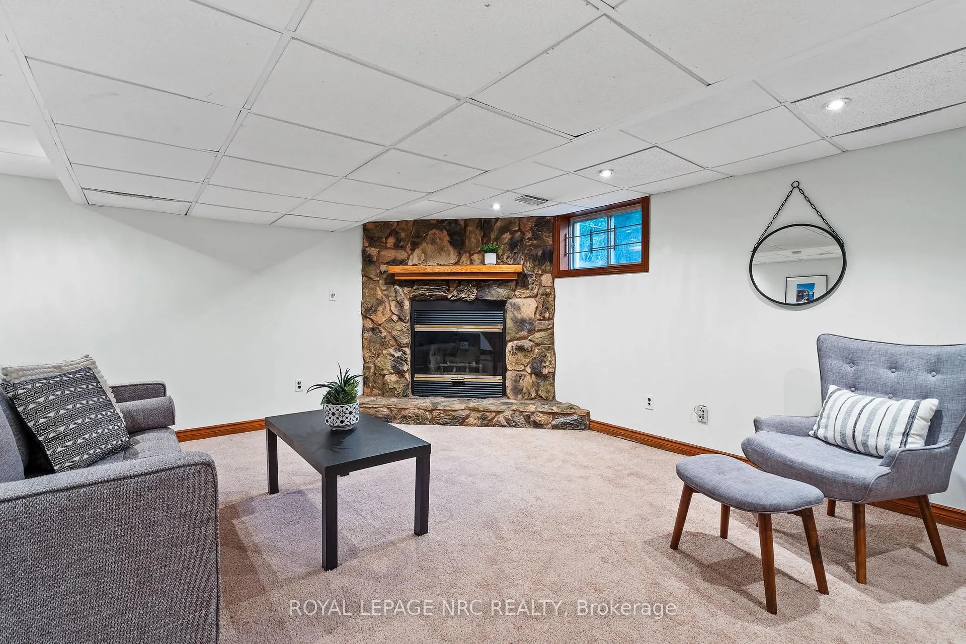 Photo 18 of 3 Gardiner Place, St. Catharines, Downtown — HOMEH