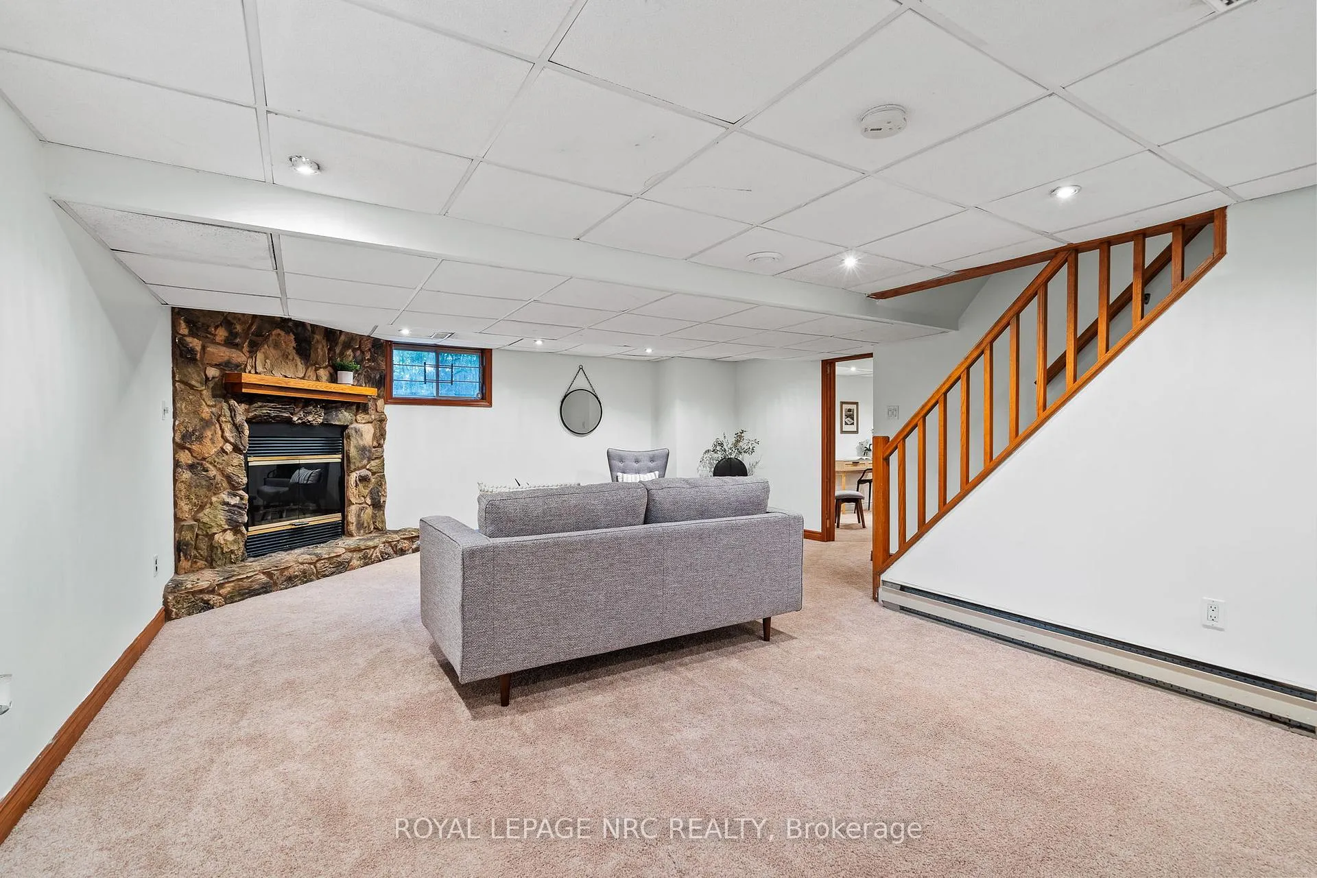 Photo 21 of 3 Gardiner Place, St. Catharines, Downtown — HOMEH