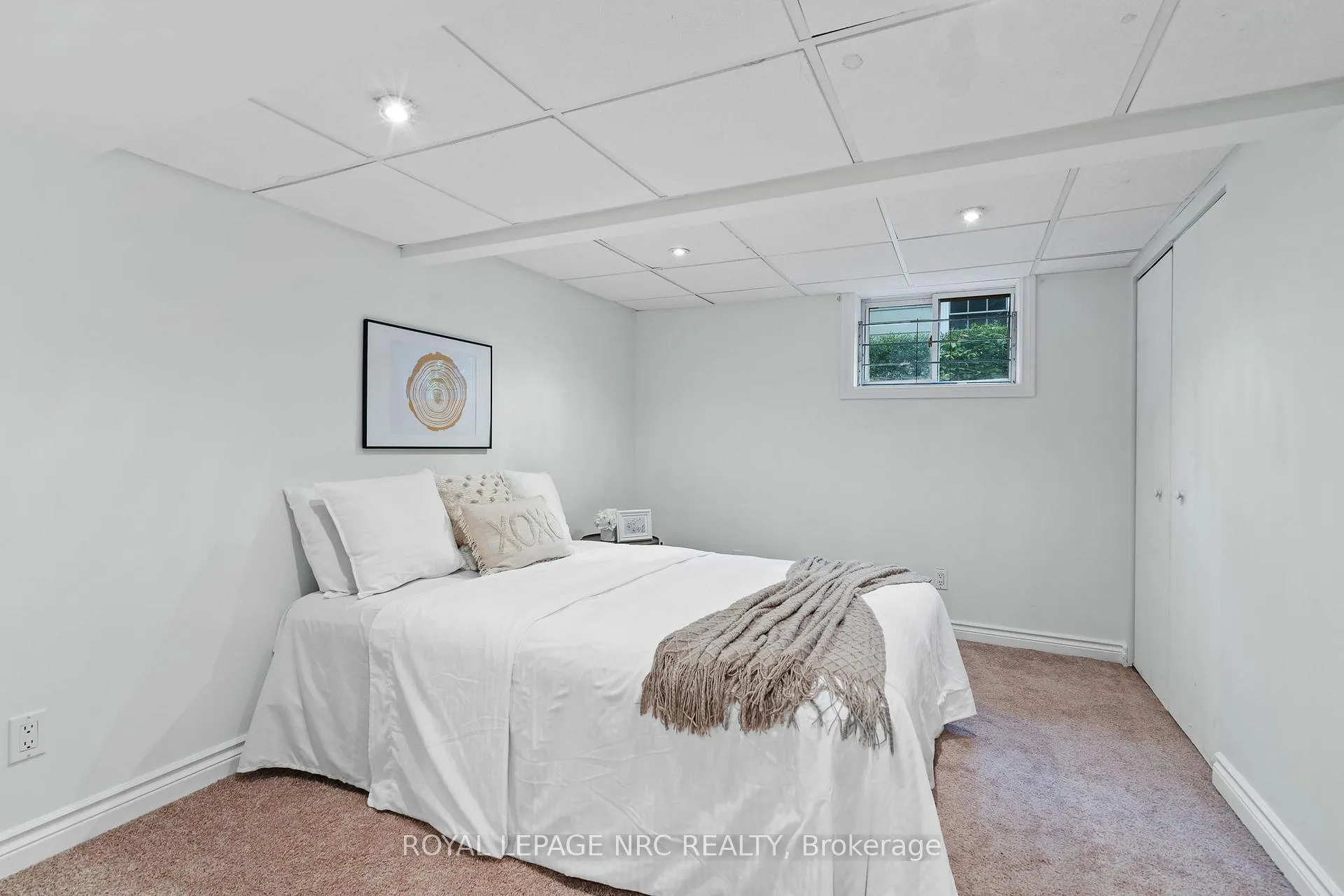 Photo 24 of 3 Gardiner Place, St. Catharines, Downtown — HOMEH
