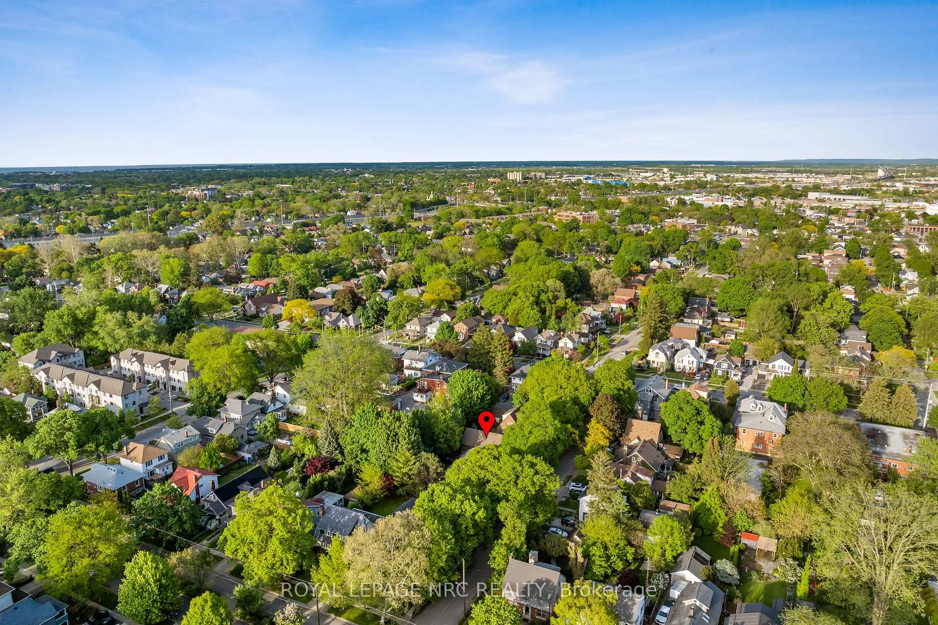 Photo 40 of 3 Gardiner Place, St. Catharines, Downtown — HOMEH