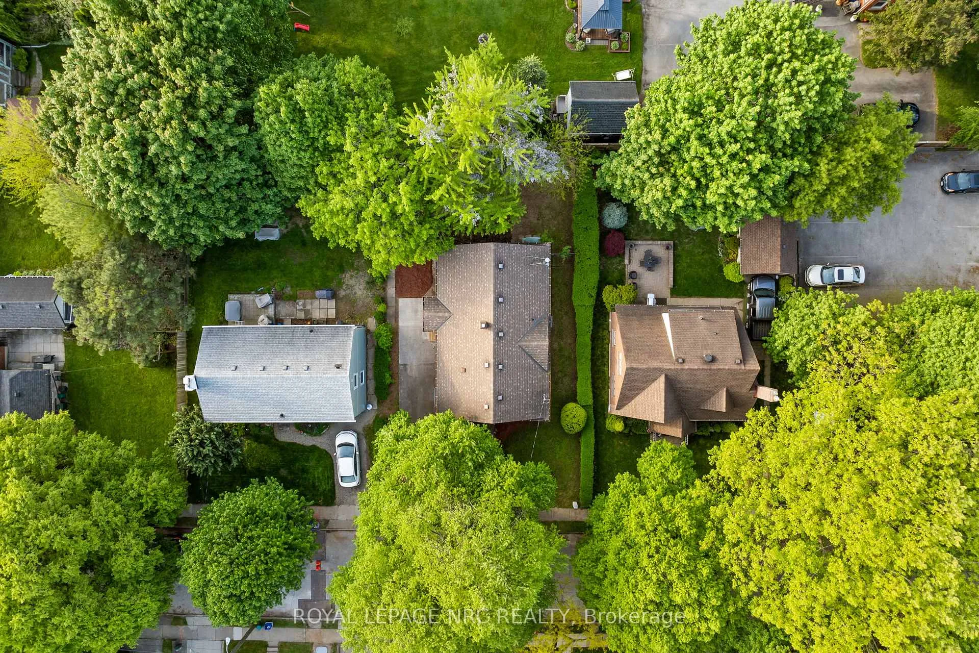 Photo 42 of 3 Gardiner Place, St. Catharines, Downtown — HOMEH