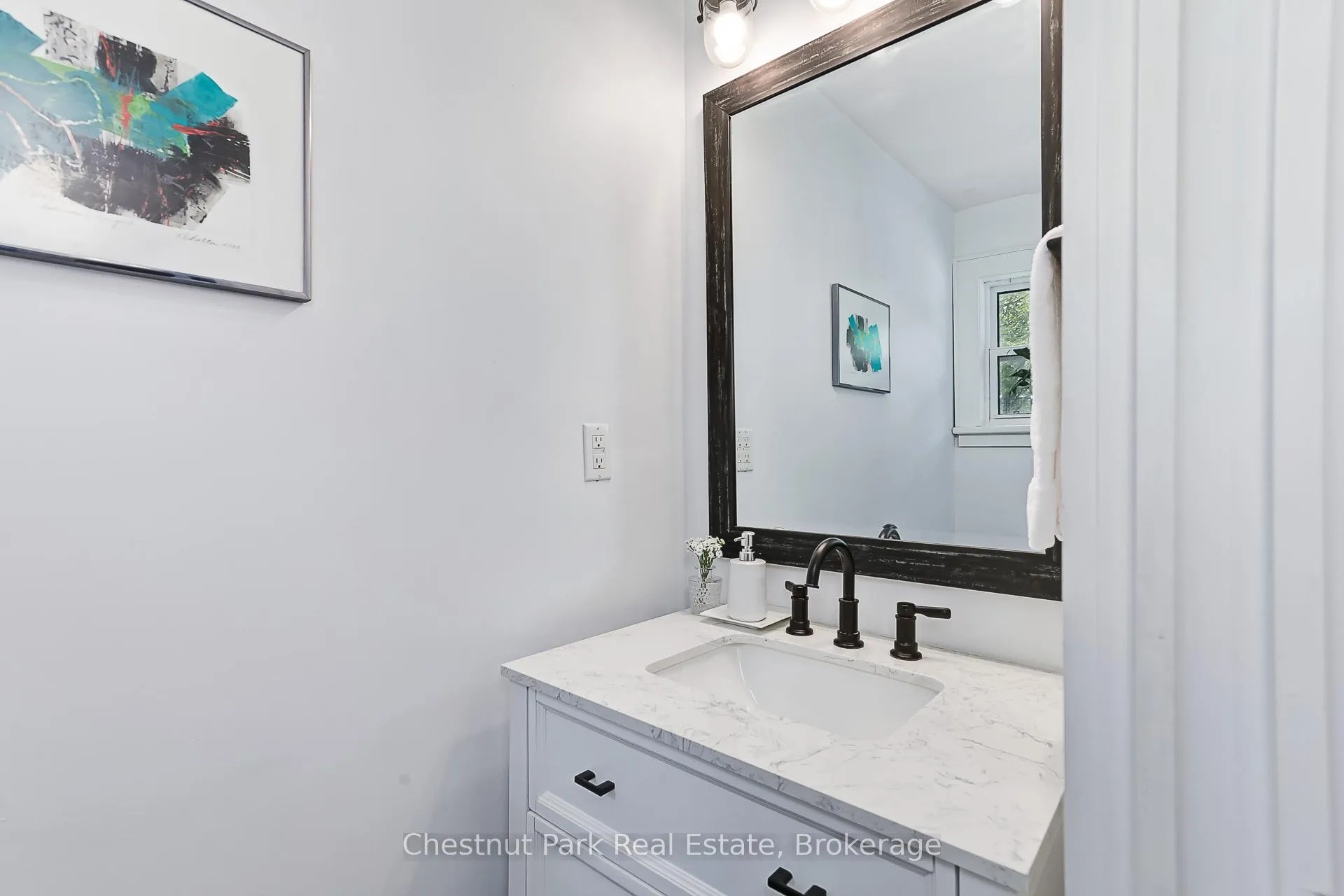 Photo 12 of 119 Hillcrest Drive, Blue Mountains — HOMEH