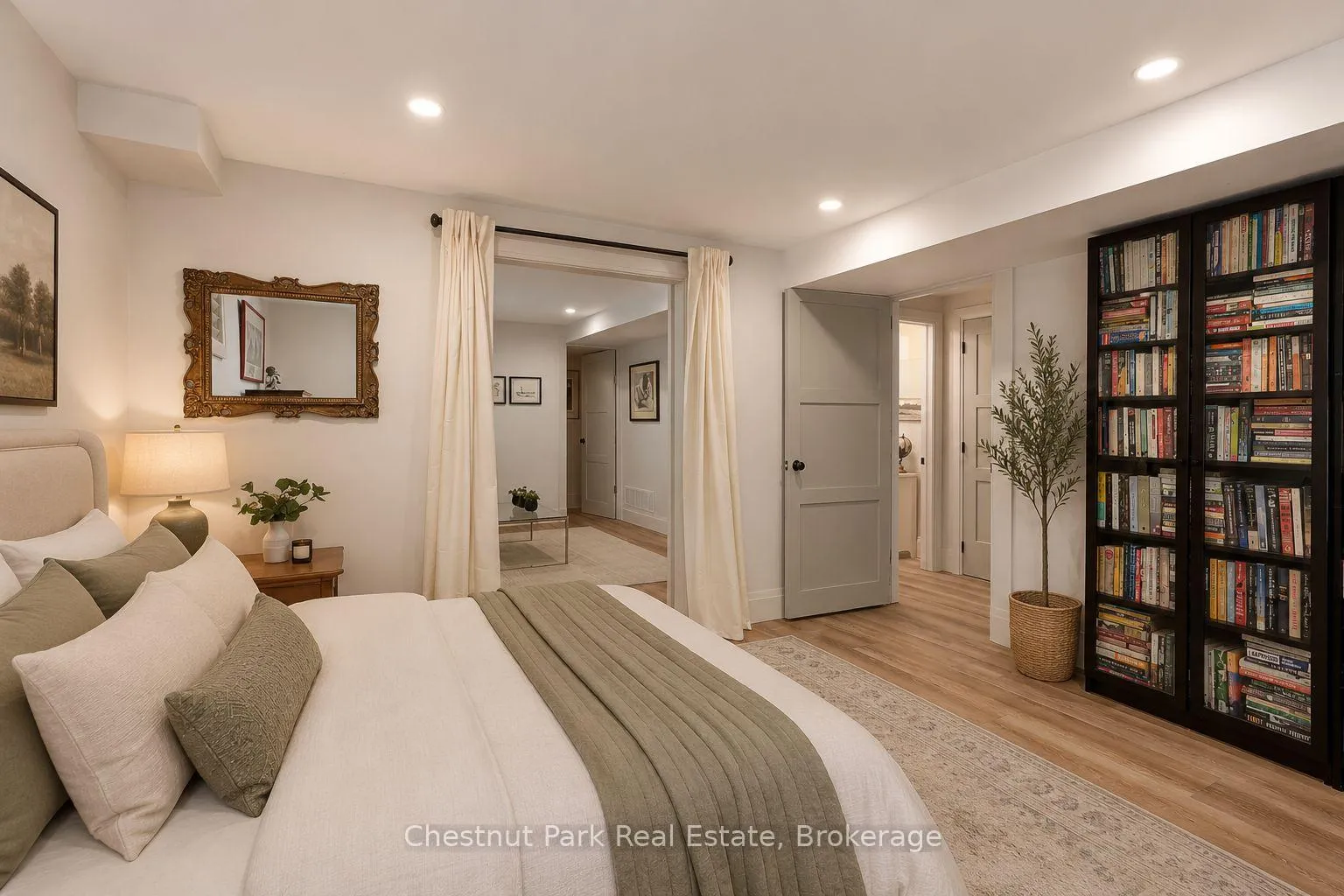 Photo 30 of 119 Hillcrest Drive, Blue Mountains — HOMEH