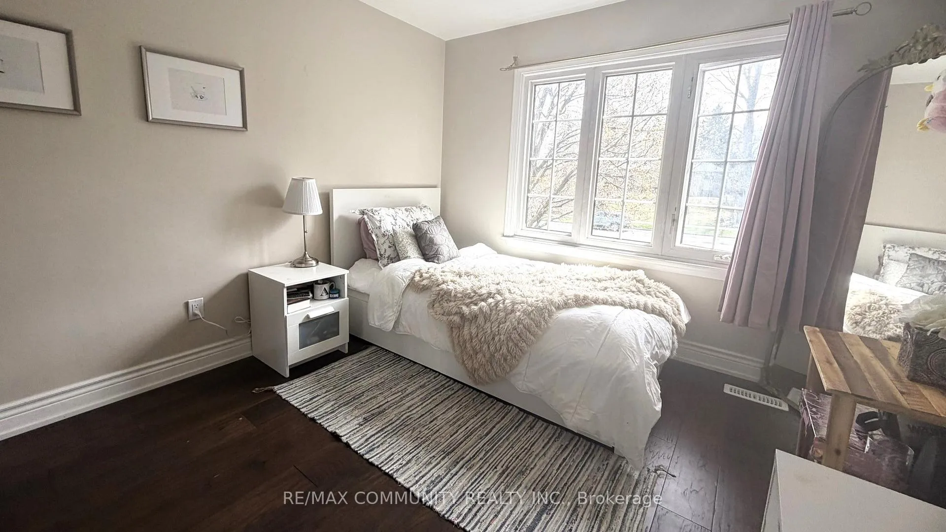 Photo 13 of 4396 Lawrence Avenue E, Scarborough, West Hill — HOMEH