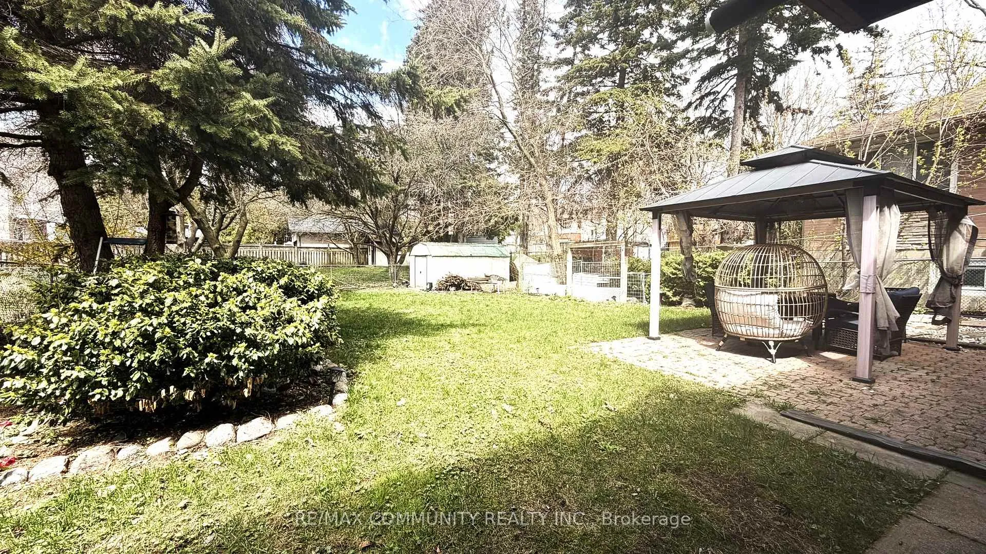 Photo 23 of 4396 Lawrence Avenue E, Scarborough, West Hill — HOMEH