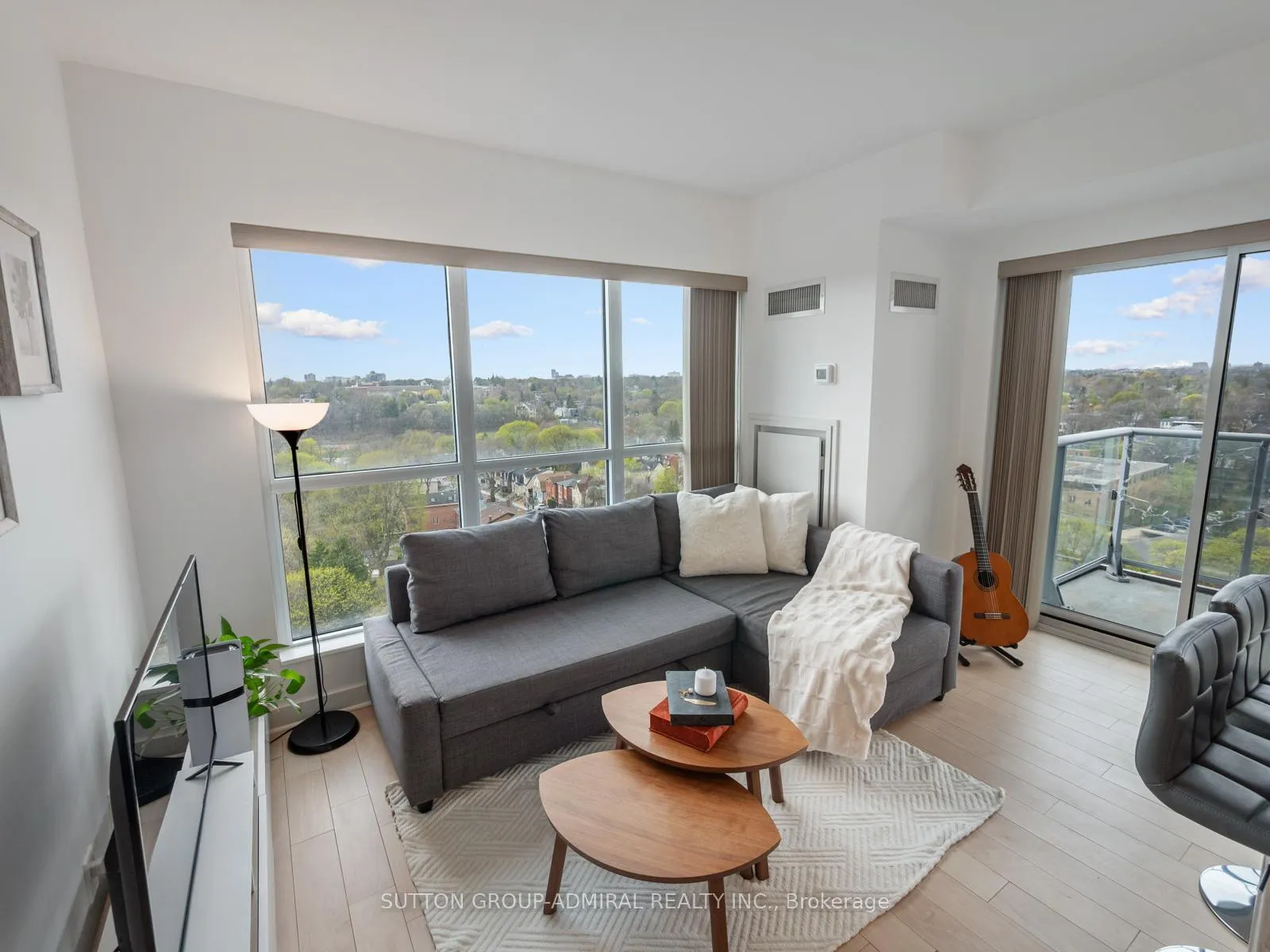 Photo 8 of Unit 1202, 58 Orchard View Boulevard, Toronto, Yonge-Eglinton — HOMEH