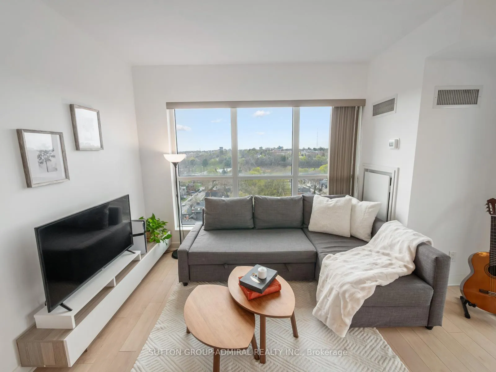Photo 10 of Unit 1202, 58 Orchard View Boulevard, Toronto, Yonge-Eglinton — HOMEH