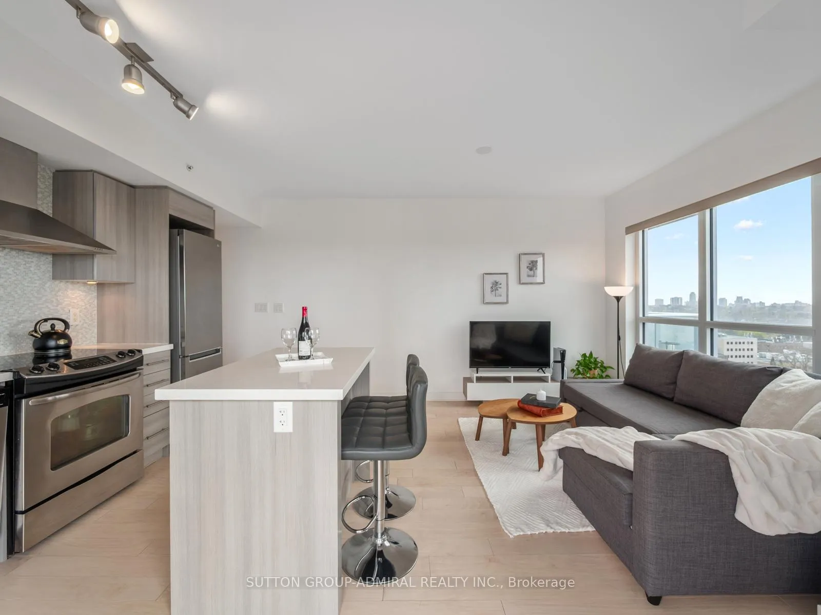 Photo 11 of Unit 1202, 58 Orchard View Boulevard, Toronto, Yonge-Eglinton — HOMEH