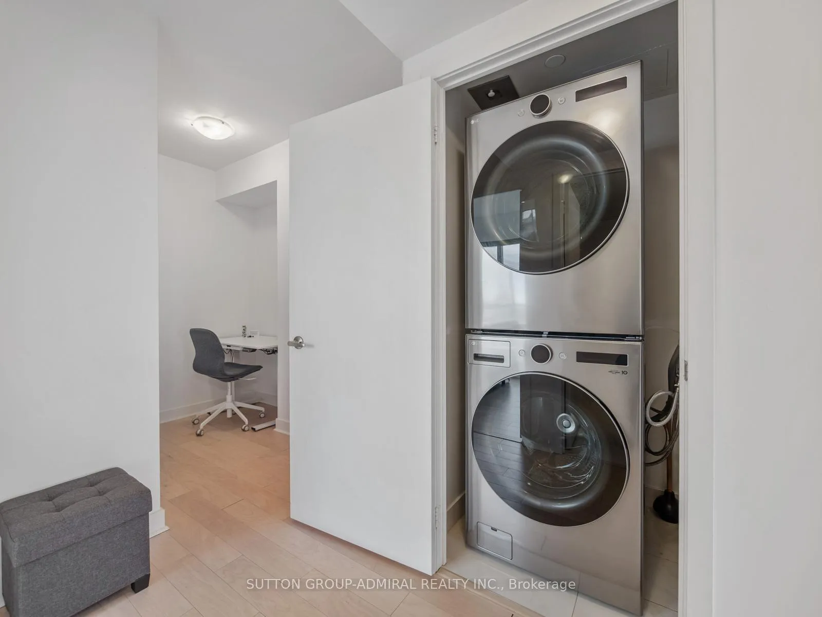 Photo 19 of Unit 1202, 58 Orchard View Boulevard, Toronto, Yonge-Eglinton — HOMEH