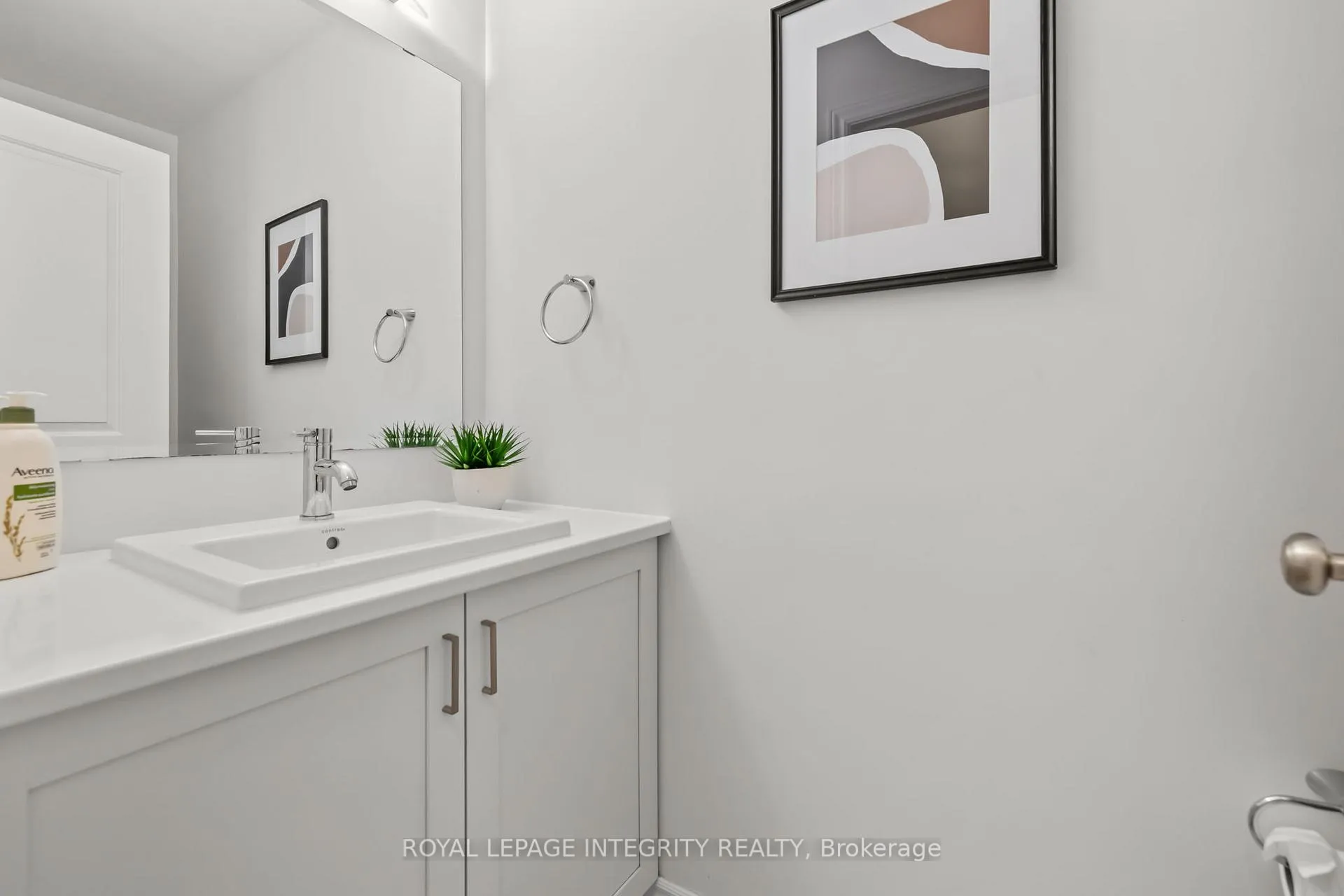 Photo 17 of 229 Osterley Way, Ottawa, Stittsville (South) — HOMEH
