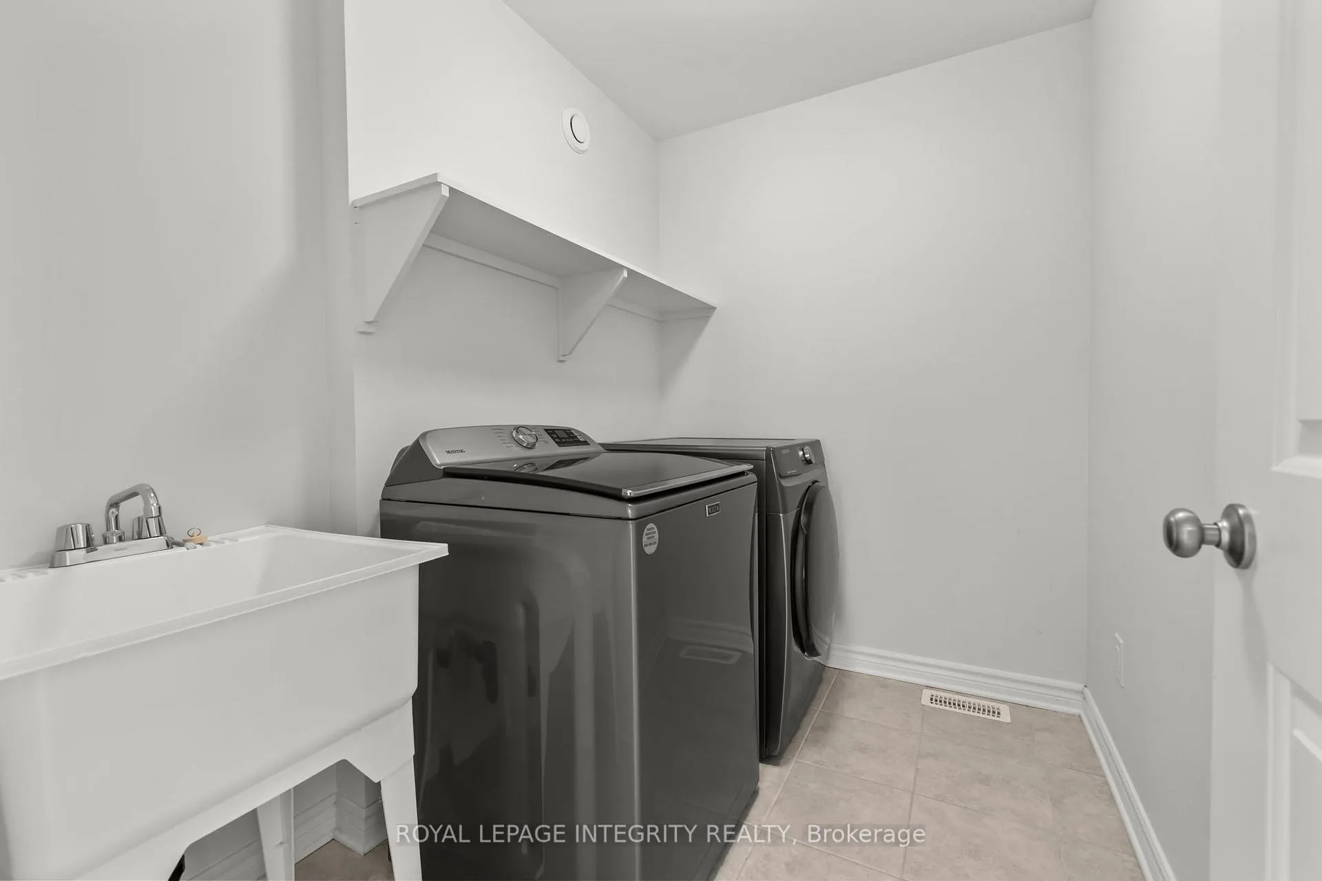 Photo 26 of 229 Osterley Way, Ottawa, Stittsville (South) — HOMEH