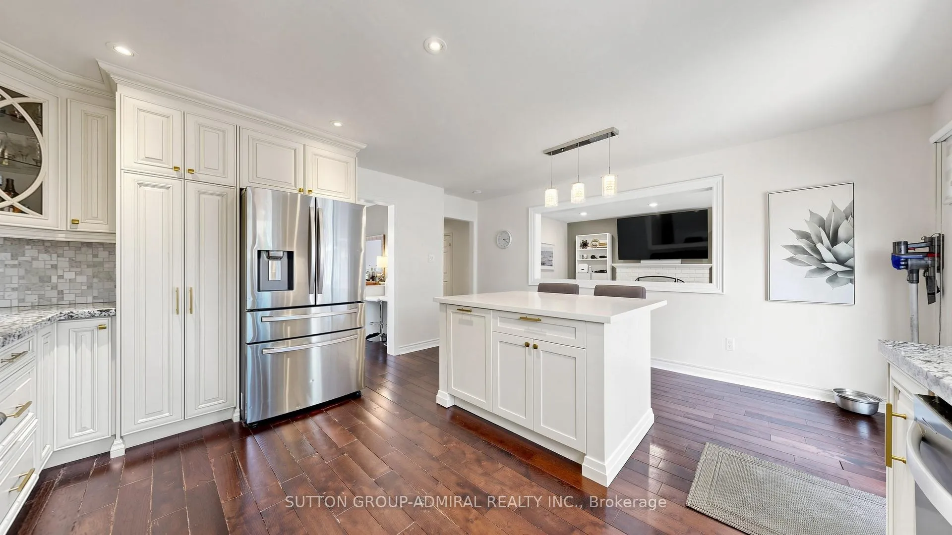 Photo 11 of 71 Oliver Lane, Vaughan, Maple — HOMEH