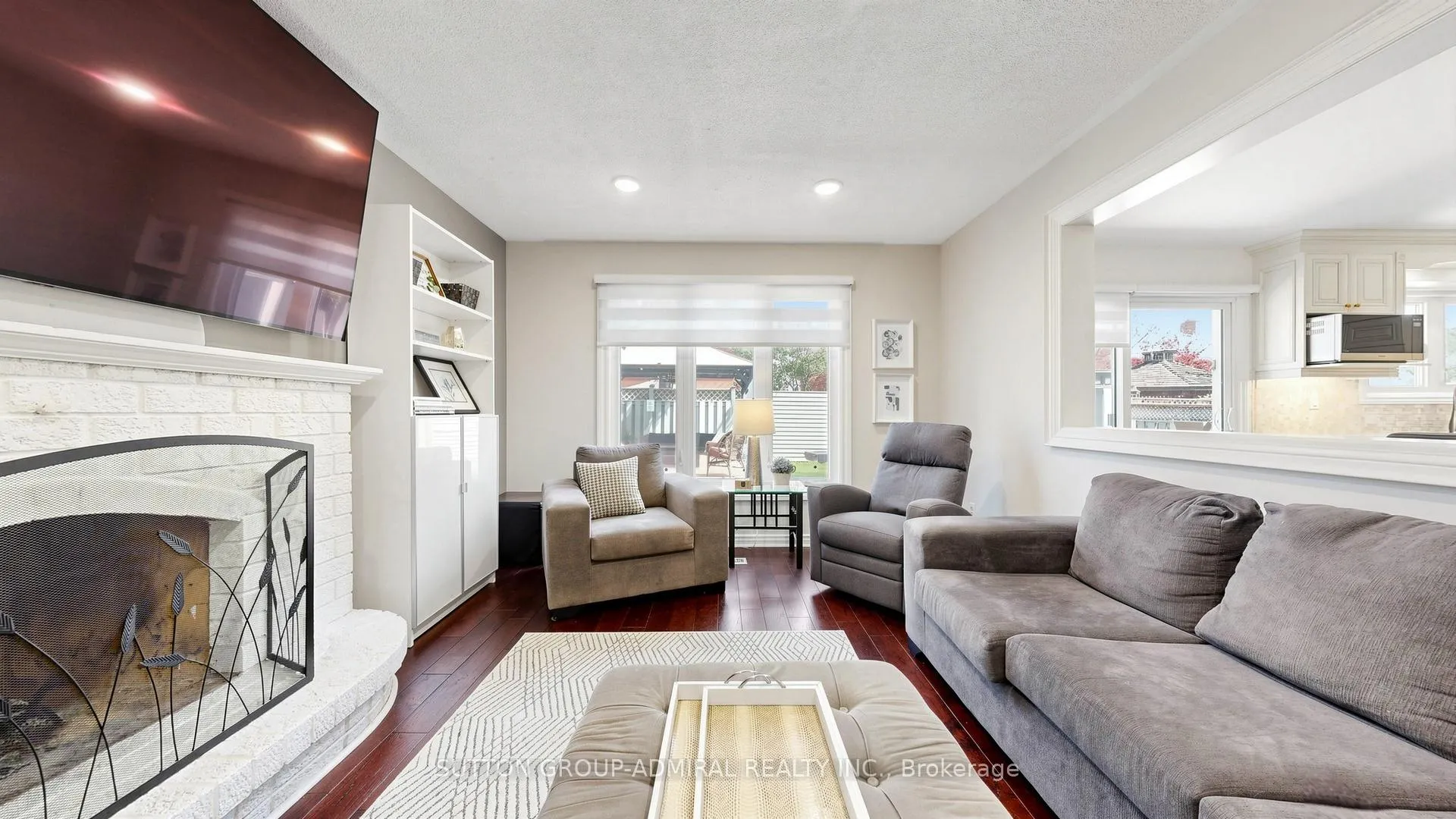 Photo 14 of 71 Oliver Lane, Vaughan, Maple — HOMEH