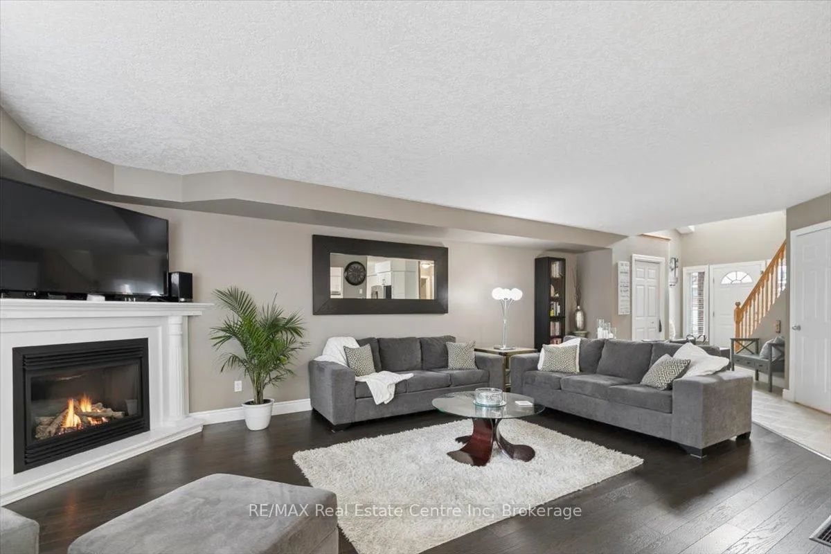 Photo 7 of 4 Marsh Crescent, Guelph, Pineridge/Westminster Woods — HOMEH