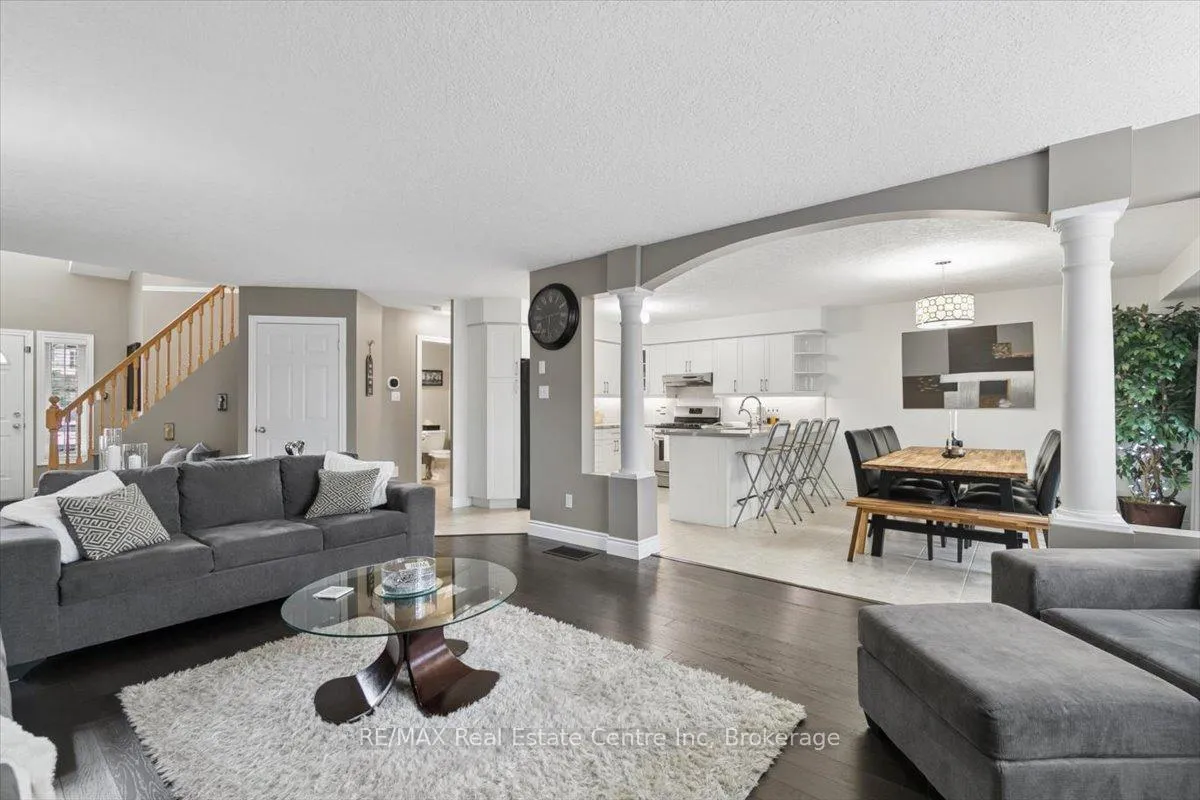 Photo 9 of 4 Marsh Crescent, Guelph, Pineridge/Westminster Woods — HOMEH