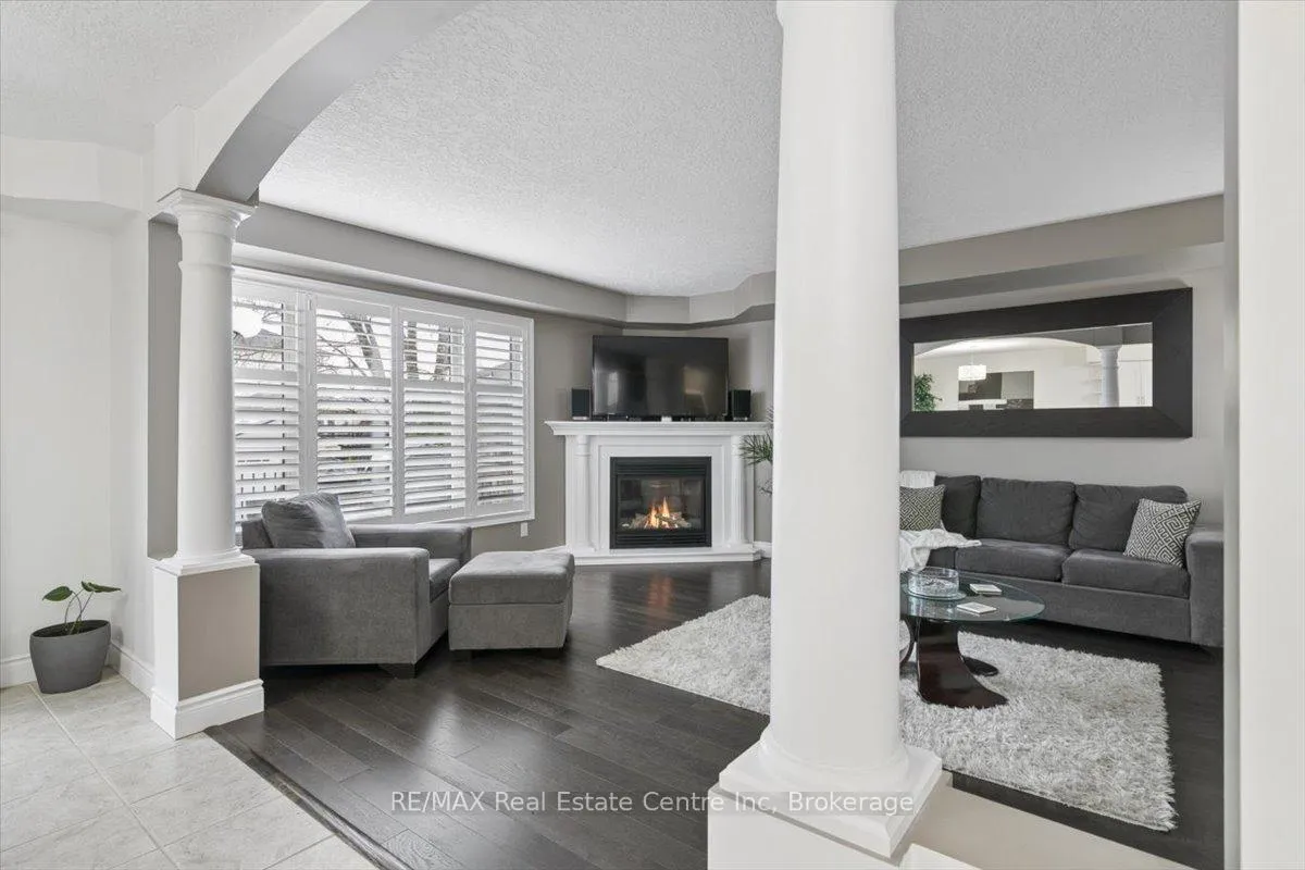 Photo 10 of 4 Marsh Crescent, Guelph, Pineridge/Westminster Woods — HOMEH