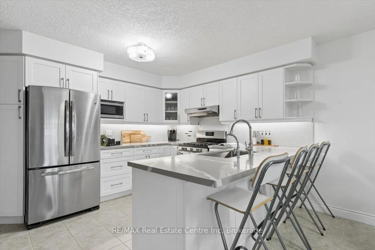 Photo 14 of 4 Marsh Crescent, Guelph, Pineridge/Westminster Woods — HOMEH