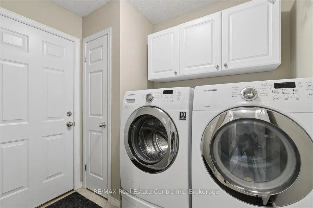 Photo 18 of 4 Marsh Crescent, Guelph, Pineridge/Westminster Woods — HOMEH
