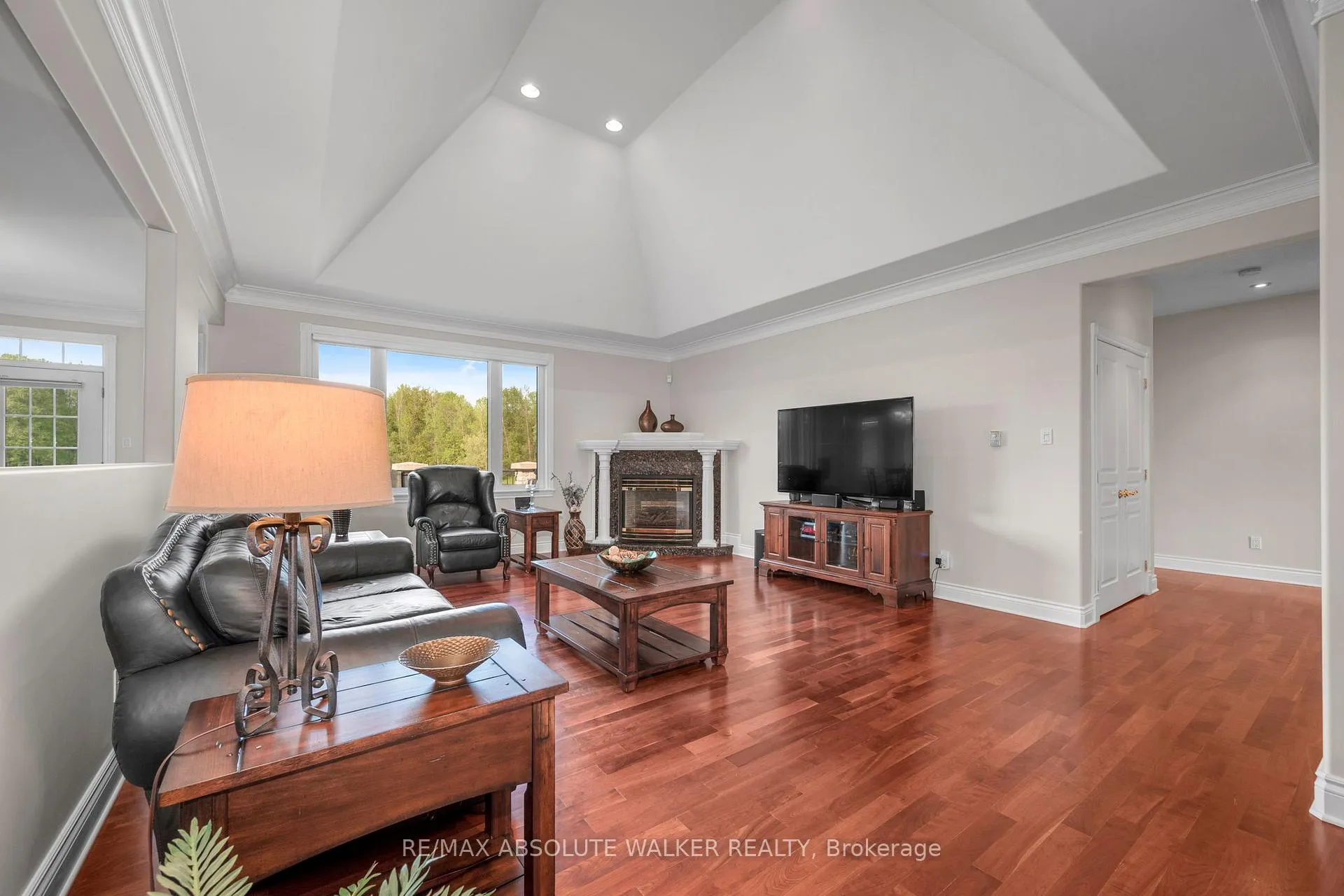 Photo 8 of 2501 Kearns Way, Ottawa, Osgoode Twp North of Reg Rd 6 — HOMEH
