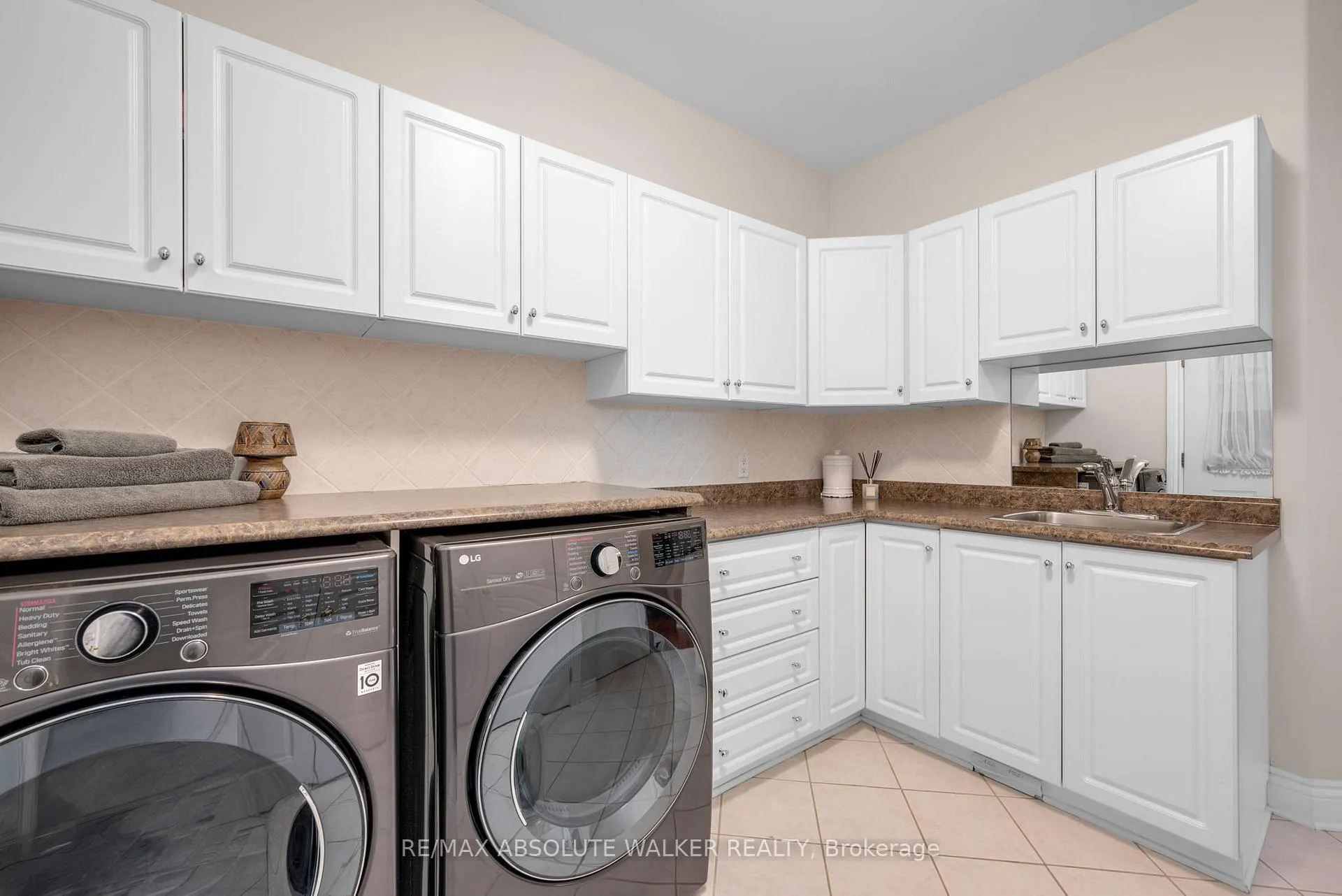 Photo 30 of 2501 Kearns Way, Ottawa, Osgoode Twp North of Reg Rd 6 — HOMEH