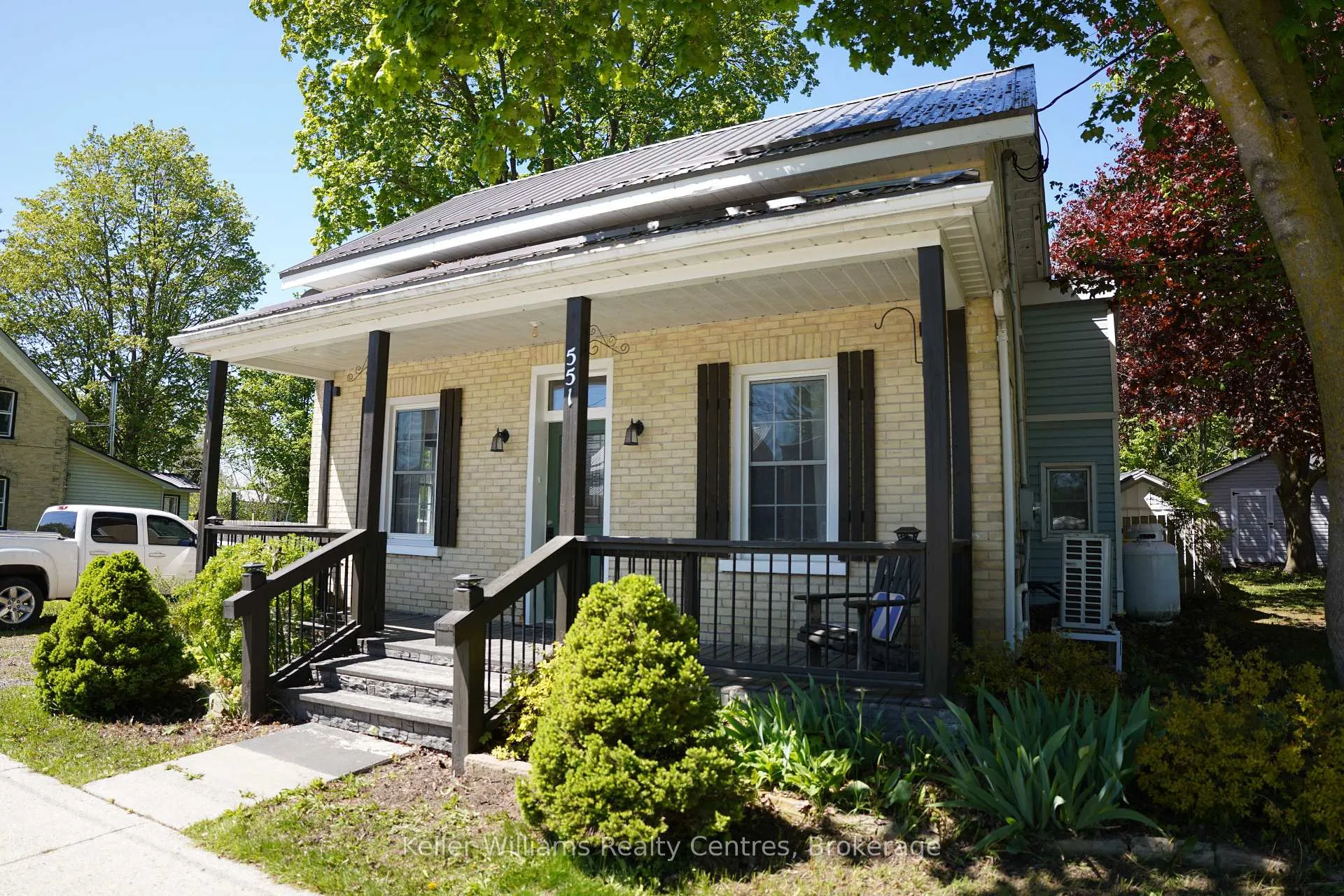Photo of 551 Louisa Street
