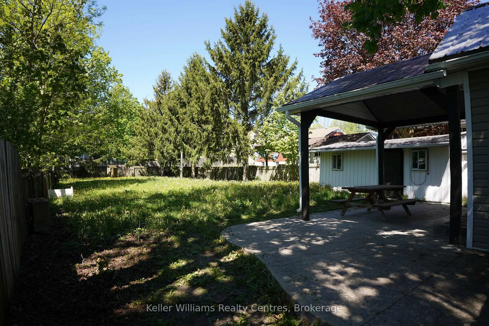 Photo 36 of 551 Louisa Street, West Grey — HOMEH