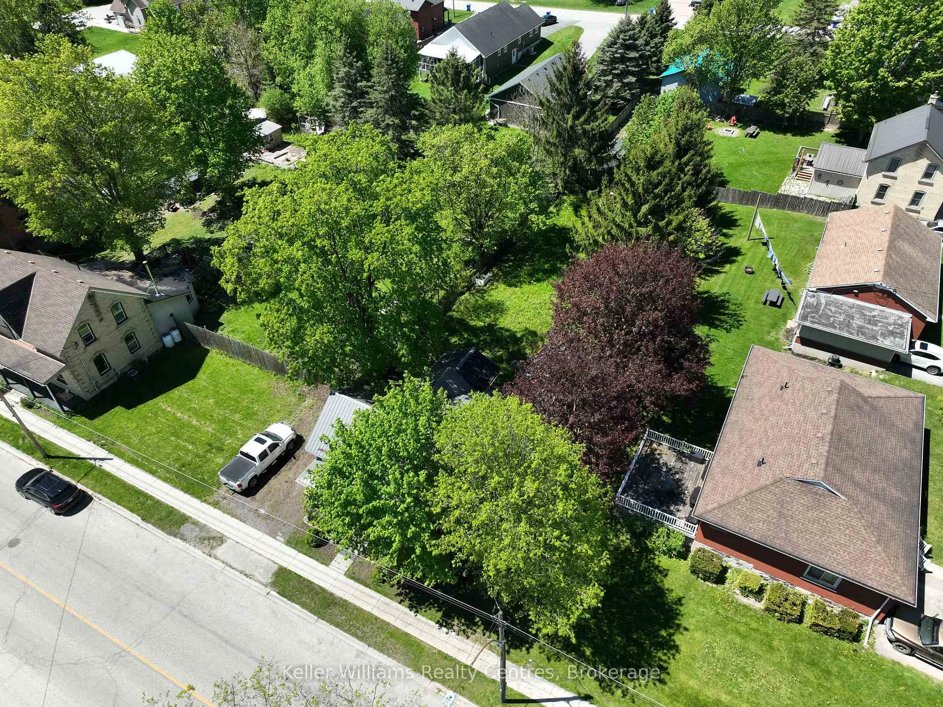 Photo 48 of 551 Louisa Street, West Grey — HOMEH