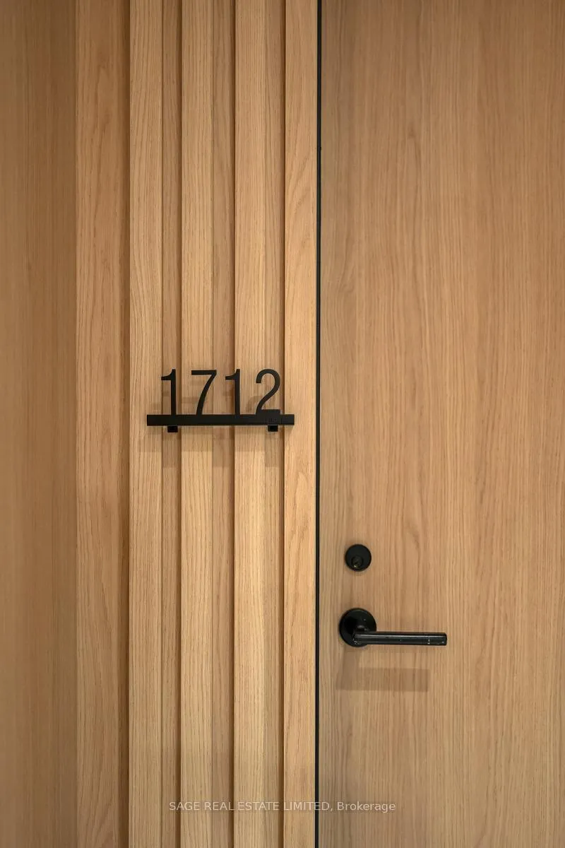 Photo 2 of Unit 1712, 35 Mercer Street, Toronto, Waterfront Communities — HOMEH