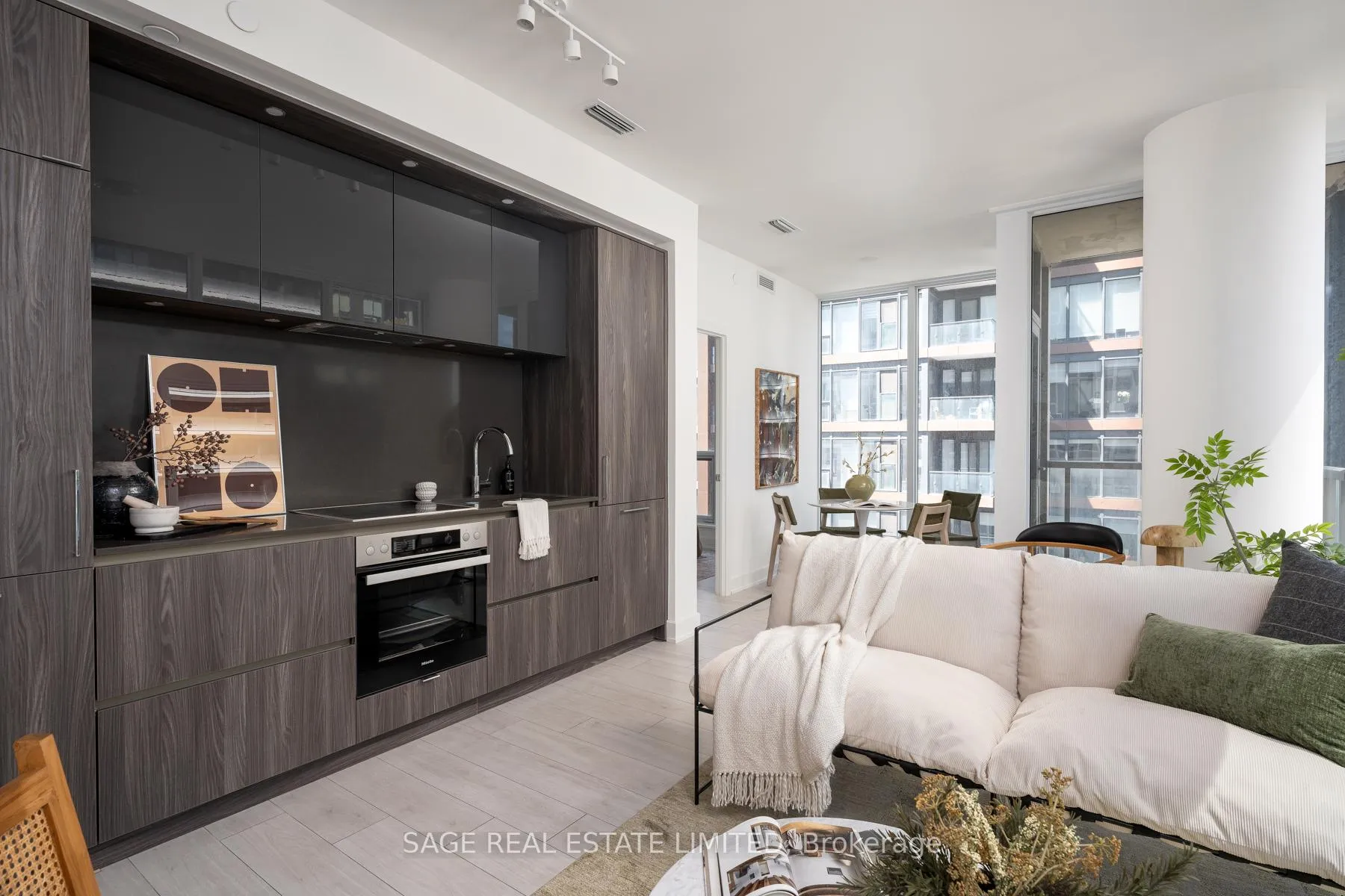 Photo 14 of Unit 1712, 35 Mercer Street, Toronto, Waterfront Communities — HOMEH