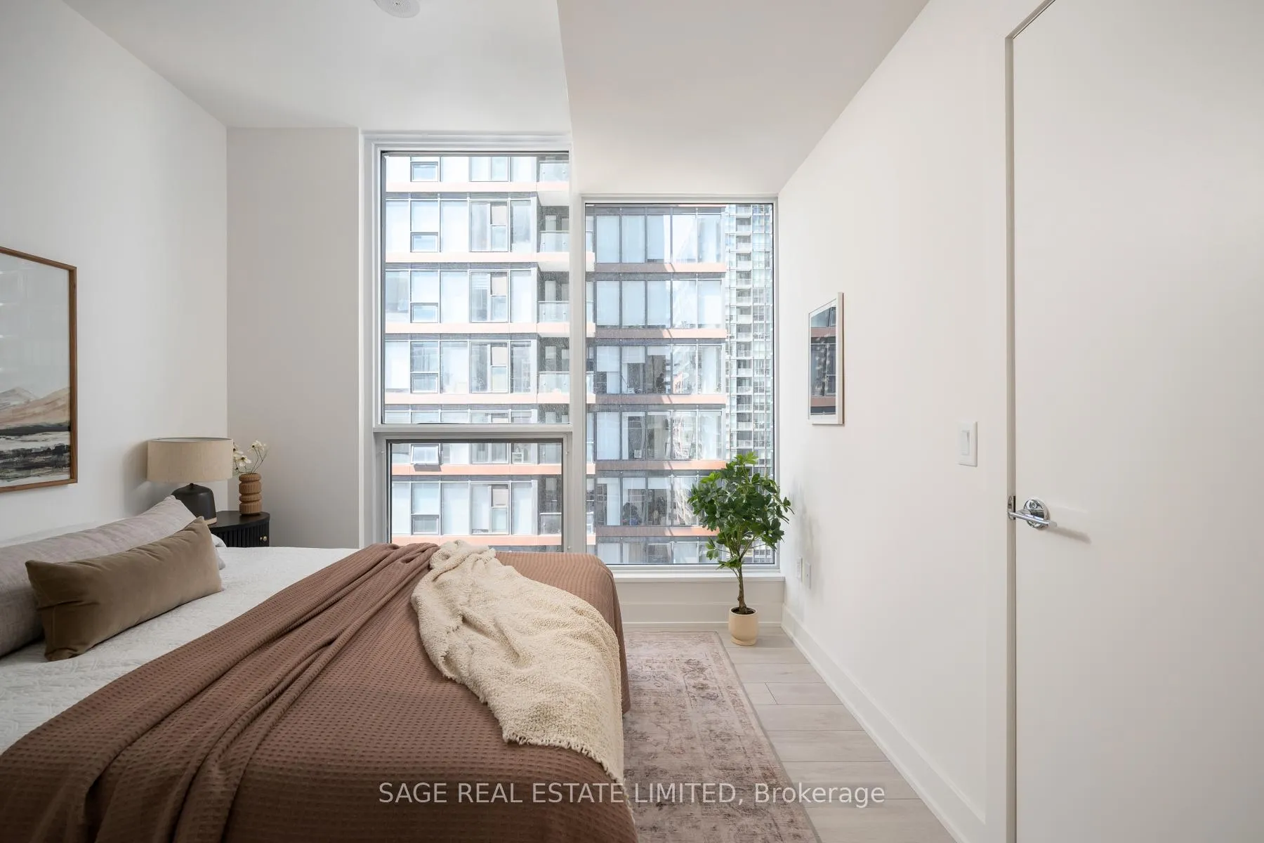 Photo 20 of Unit 1712, 35 Mercer Street, Toronto, Waterfront Communities — HOMEH
