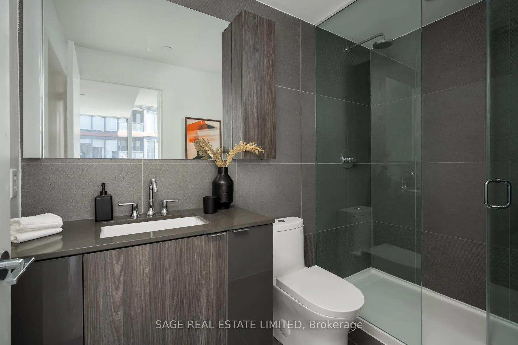 Photo 22 of Unit 1712, 35 Mercer Street, Toronto, Waterfront Communities — HOMEH