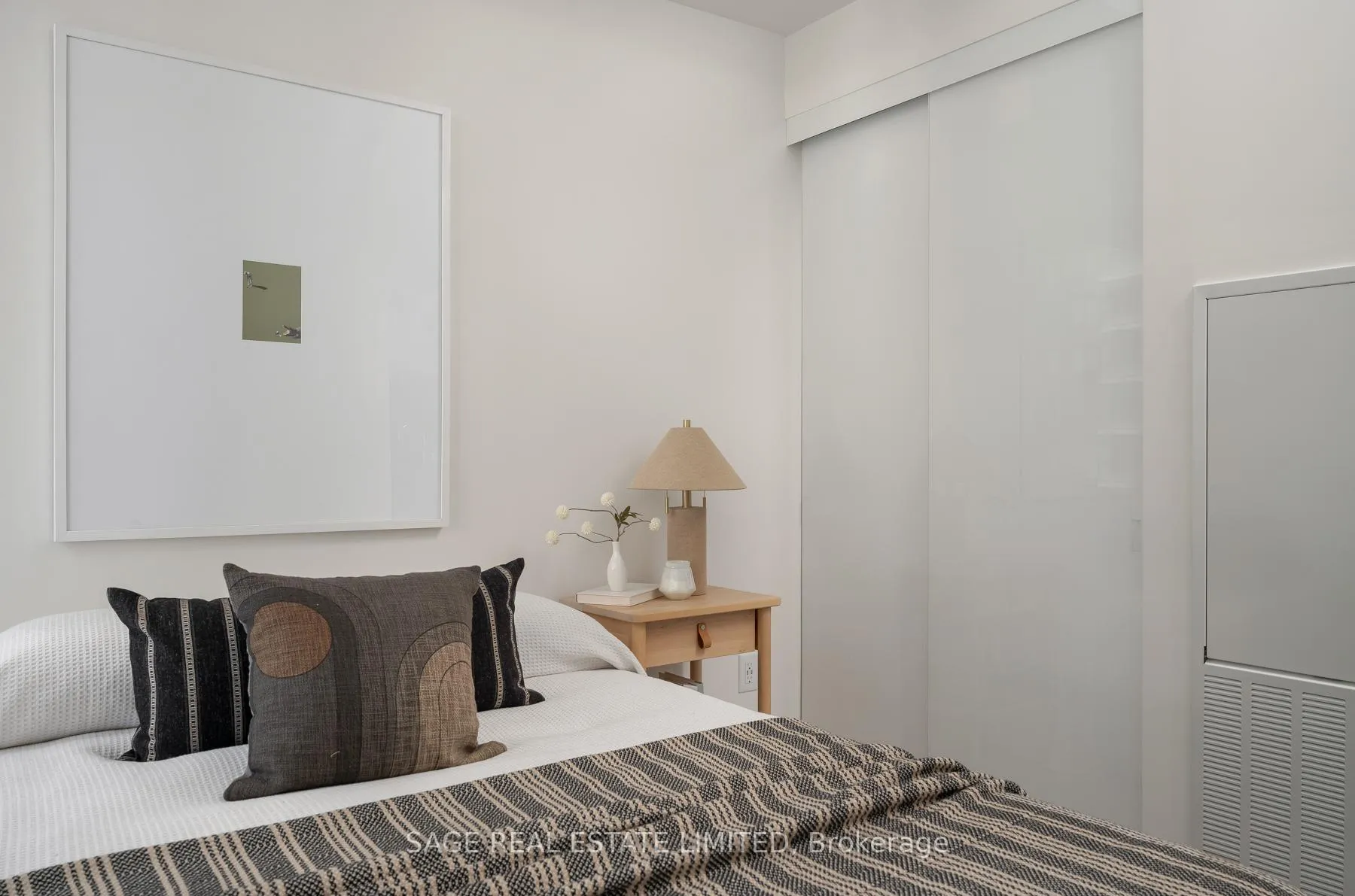 Photo 24 of Unit 1712, 35 Mercer Street, Toronto, Waterfront Communities — HOMEH