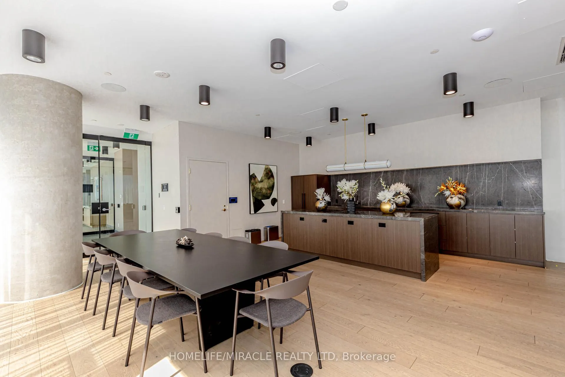 Photo 42 of Unit 806, 7890 Jane Street, Vaughan, Vaughan Corporate Centre — HOMEH