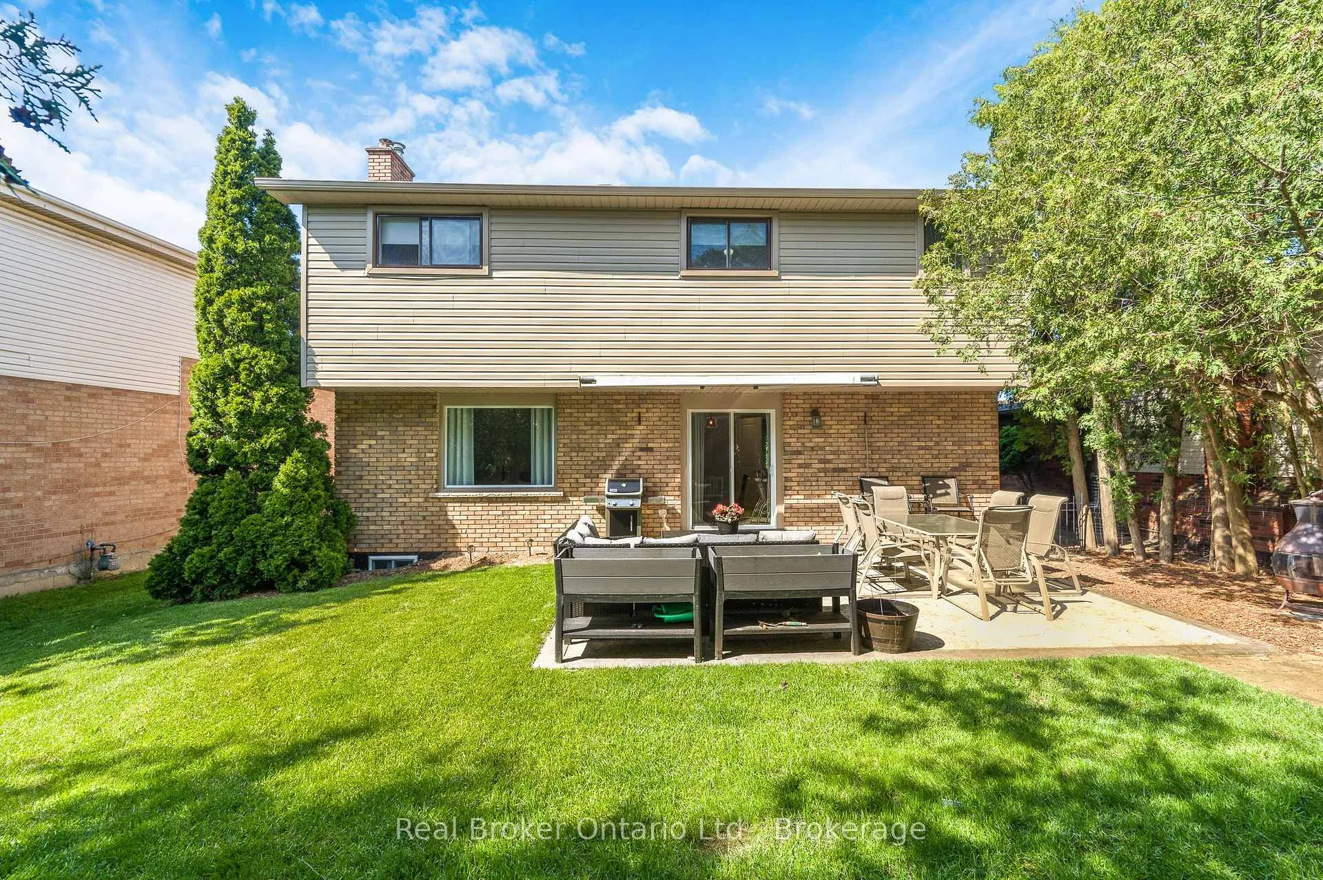 Photo 40 of 206 Athenia Drive, Hamilton, Stoney Creek Mountain — HOMEH