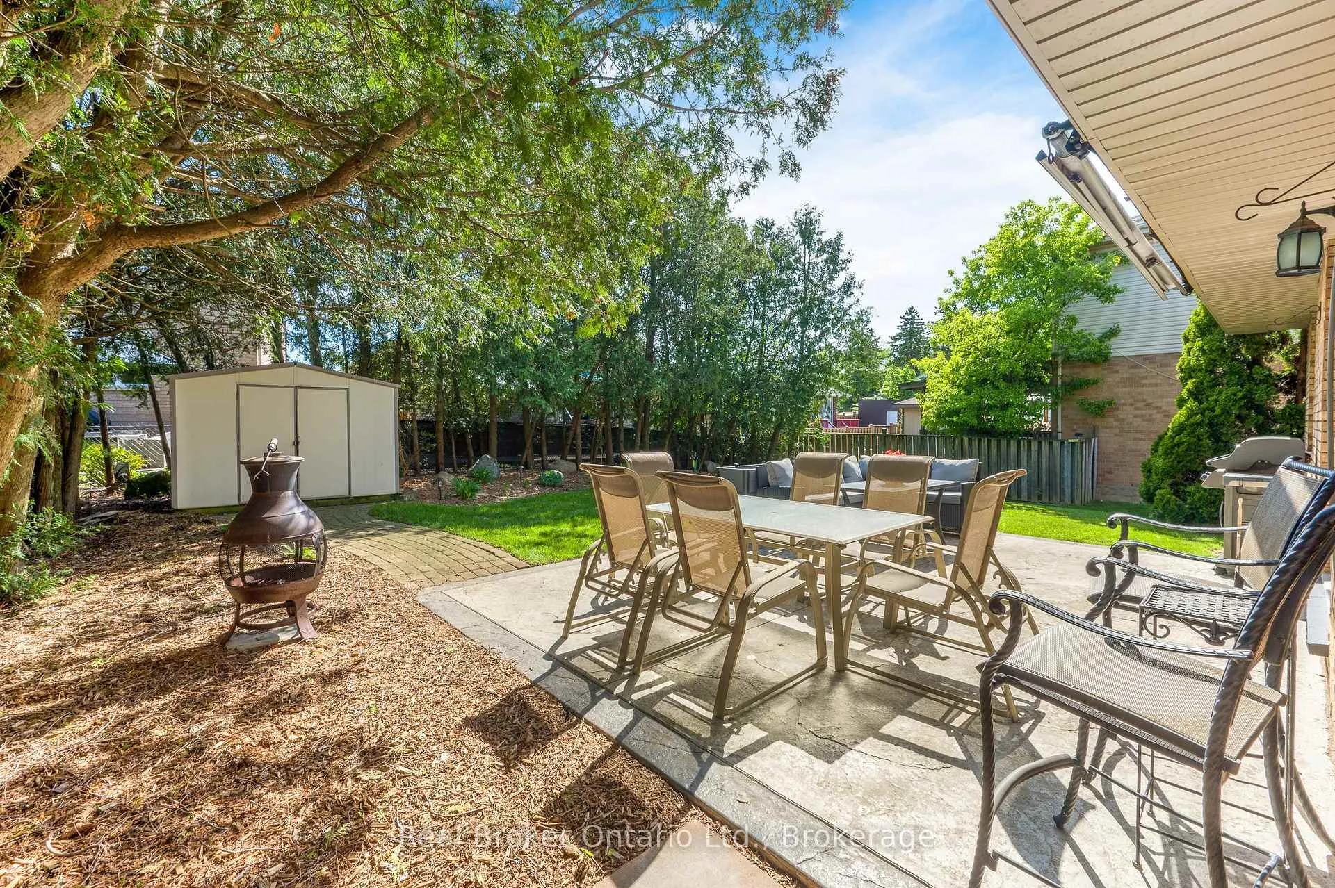 Photo 42 of 206 Athenia Drive, Hamilton, Stoney Creek Mountain — HOMEH