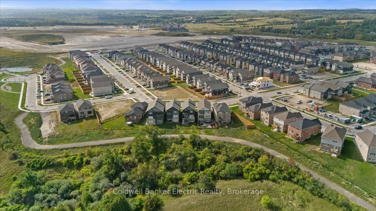 Photo 48 of 78 York Drive, Peterborough, Monaghan Ward 2 — HOMEH