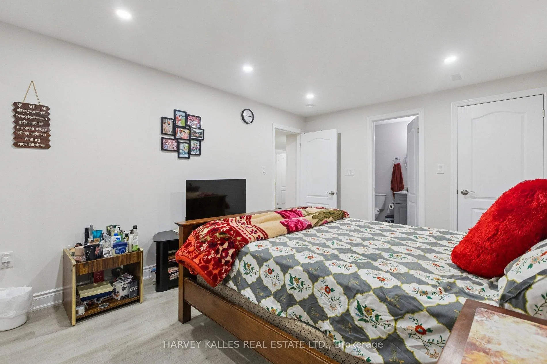 Photo 40 of 409 Tealby Crescent, Waterloo, Colonial Acres — HOMEH