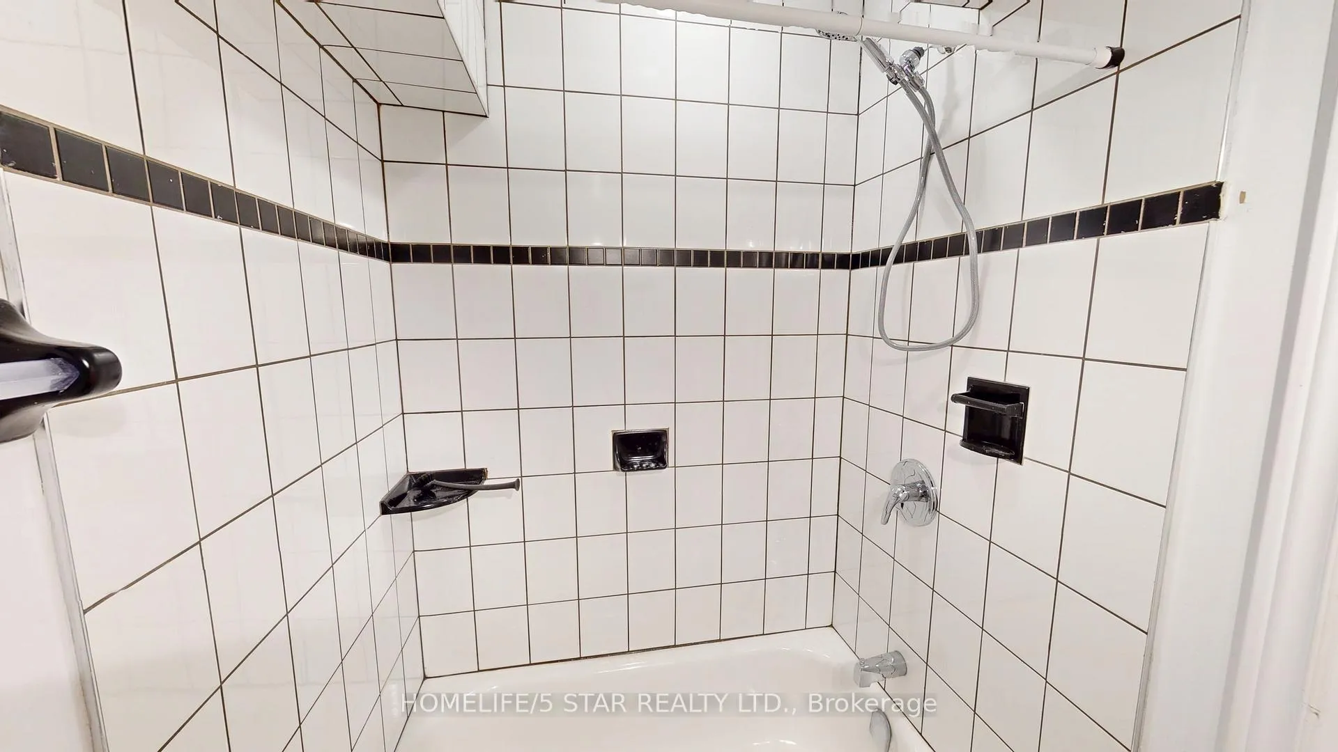 Photo 17 of Unit Bsmt Apt, 175 Harbord Street, Toronto, University — HOMEH