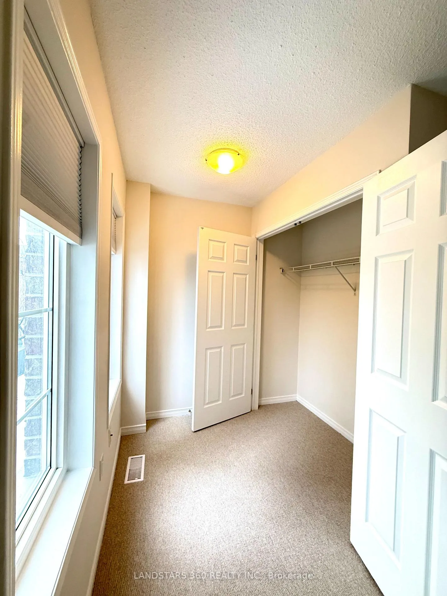 Photo 8 of Unit # 108, 109 The Queensway, Toronto, High Park-Swansea — HOMEH