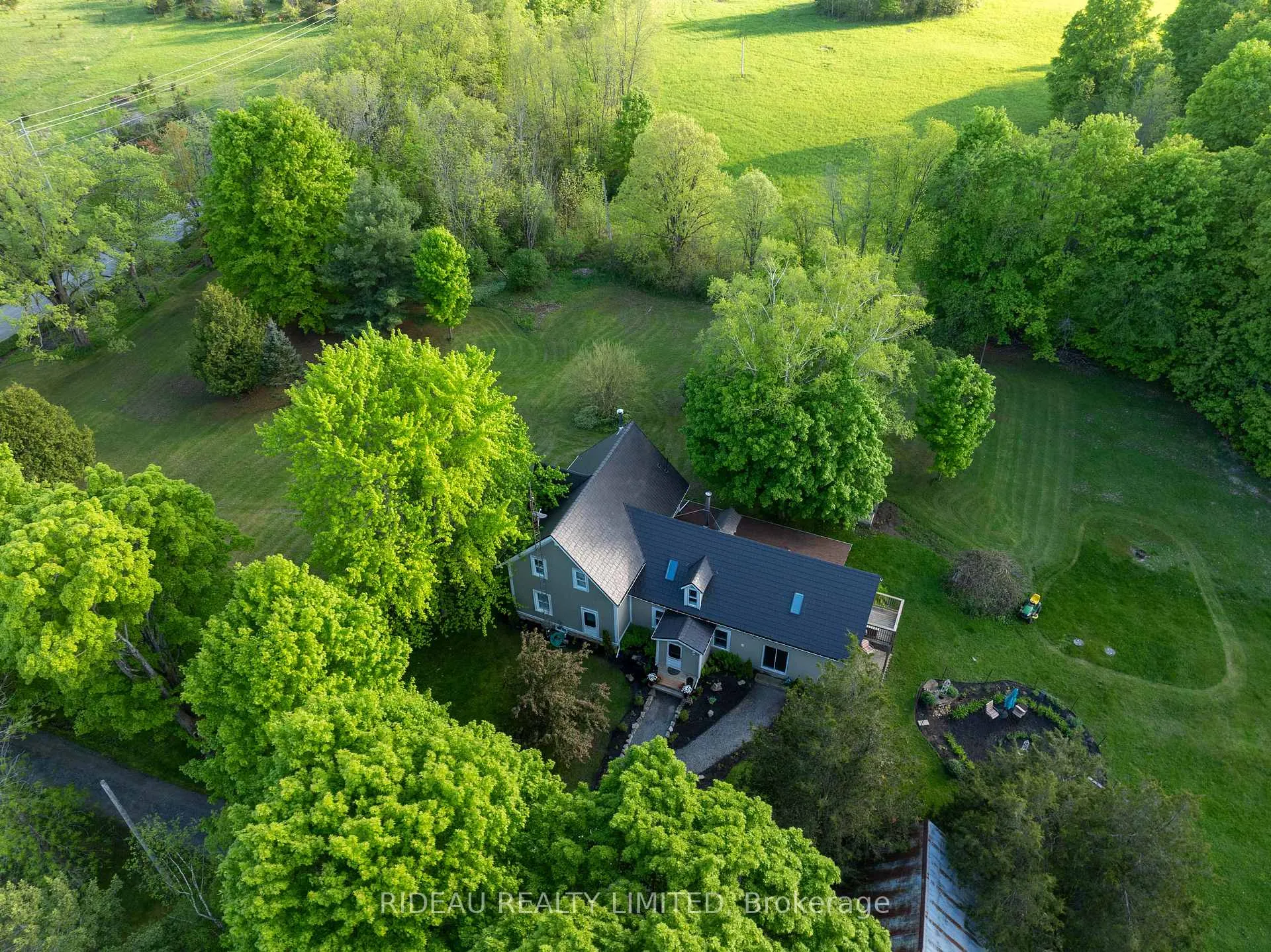 Photo 5 of 784 Mccann Road, Rideau Lakes, Rideau Lakes (North Crosby) Twp — HOMEH