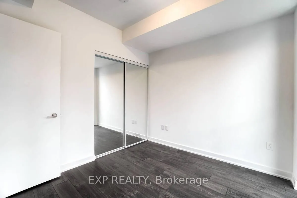 Photo 17 of Unit 813, 38 Iannuzzi Street, Toronto, Niagara — HOMEH