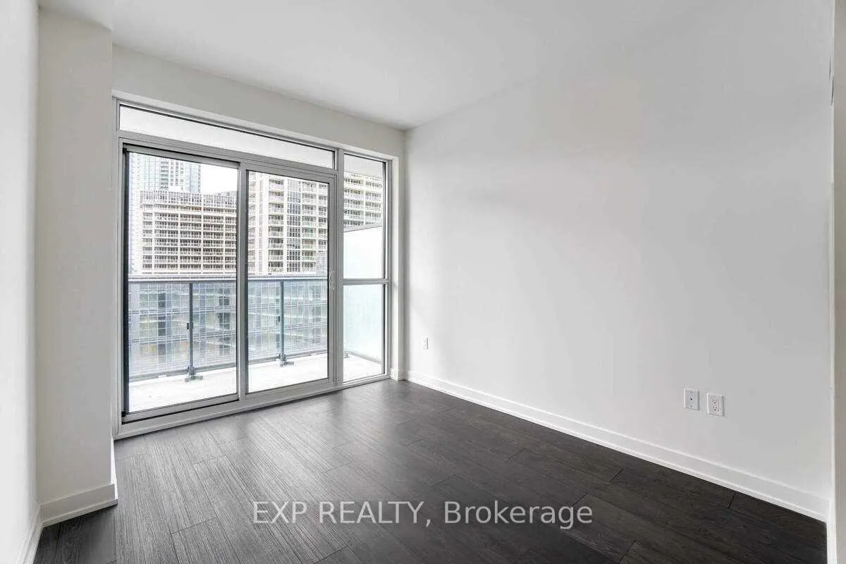 Photo 19 of Unit 813, 38 Iannuzzi Street, Toronto, Niagara — HOMEH